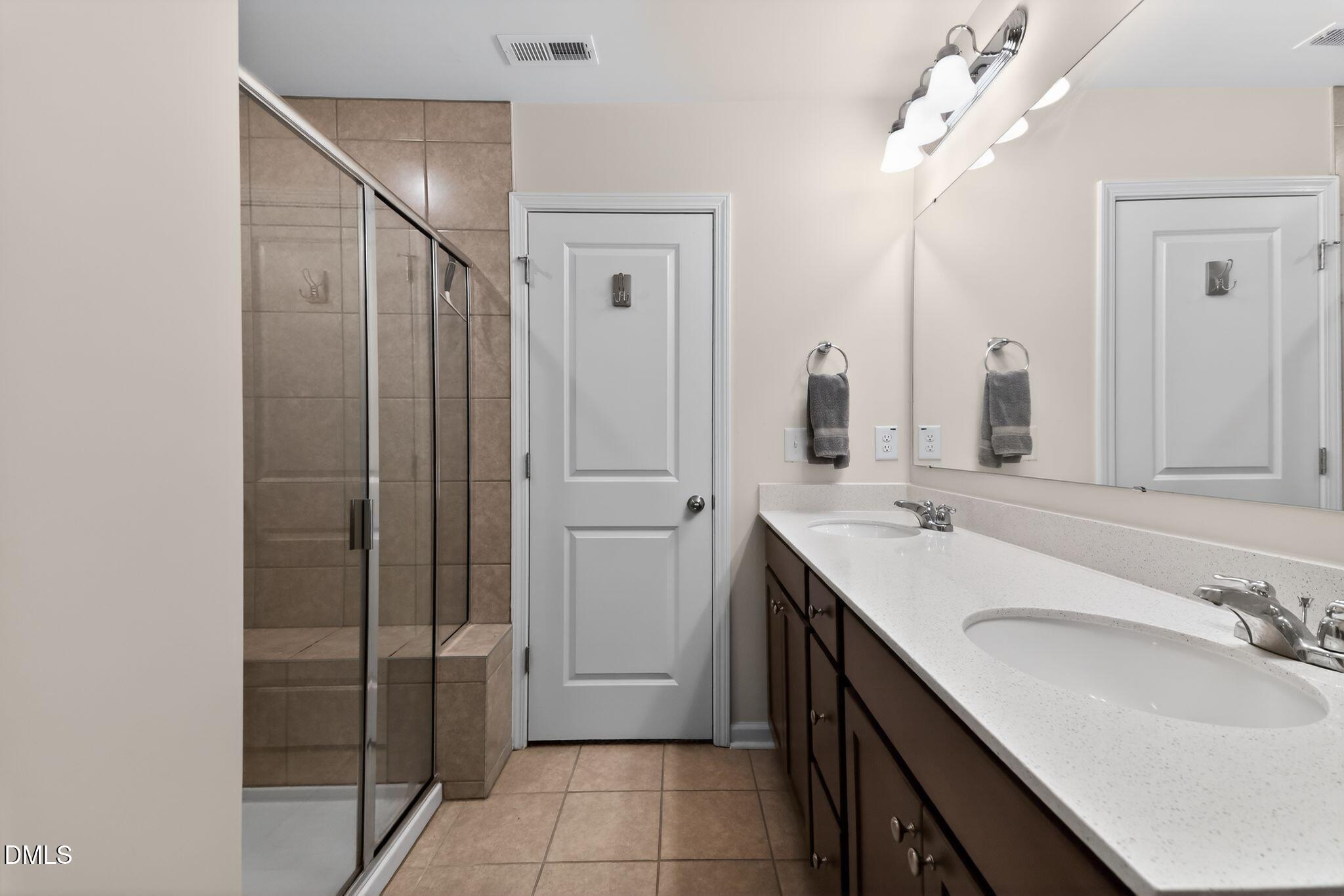 1504 Glacier Drive Property Photo 21