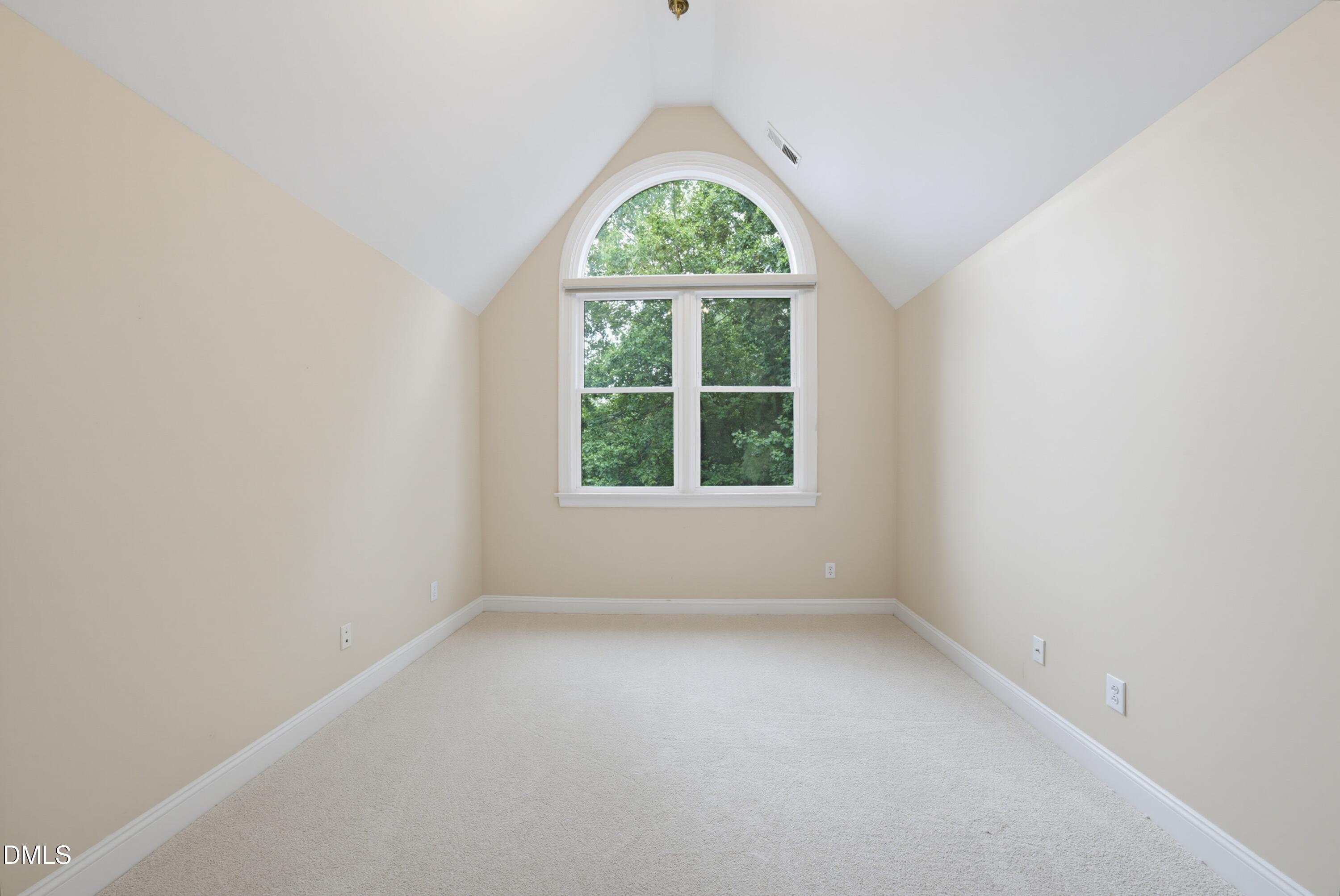 8110 Lloyd Allyns Way Property Photo 48