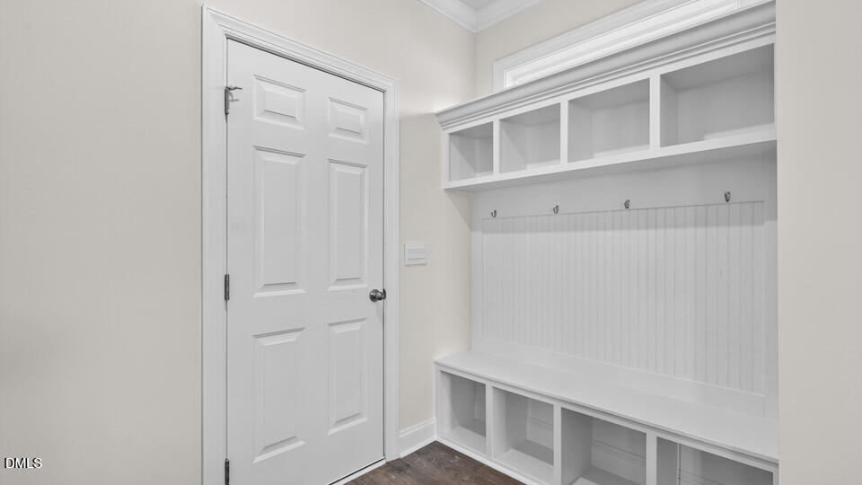 1532 Jasmine View Way Property Photo 11