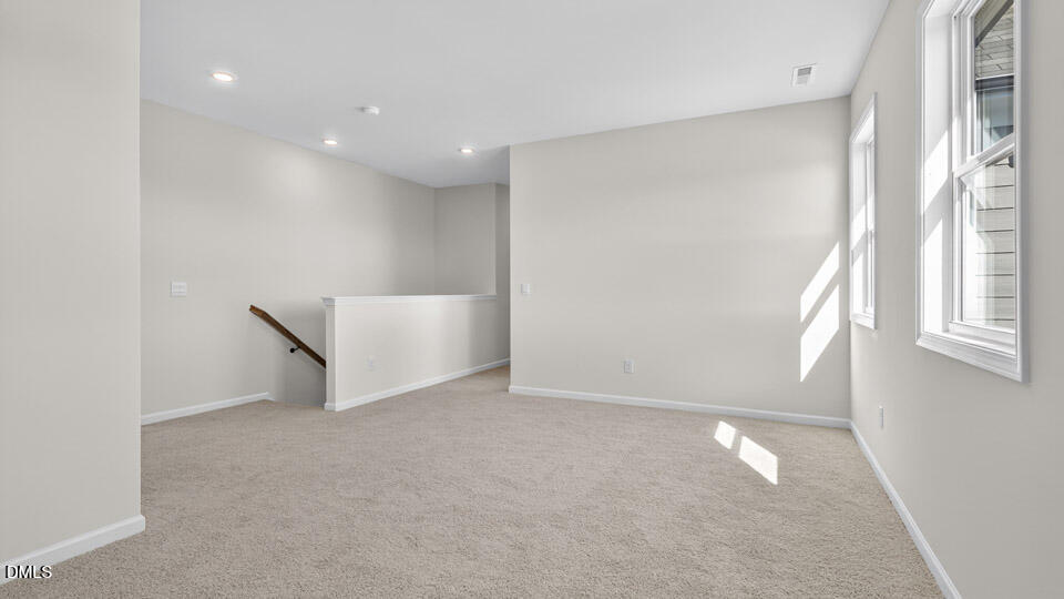 1532 Jasmine View Way Property Photo 12
