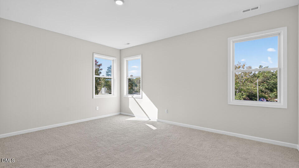 1532 Jasmine View Way Property Photo 16