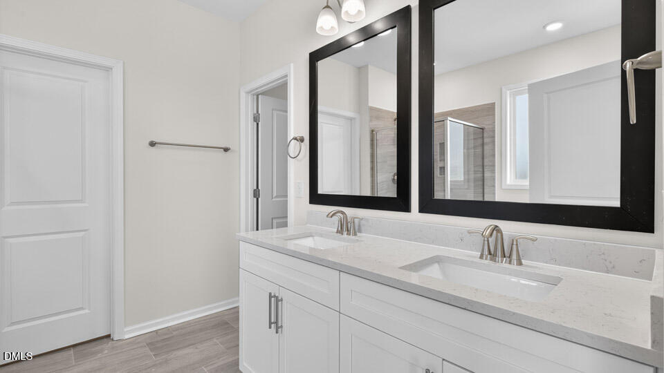 1532 Jasmine View Way Property Photo 17
