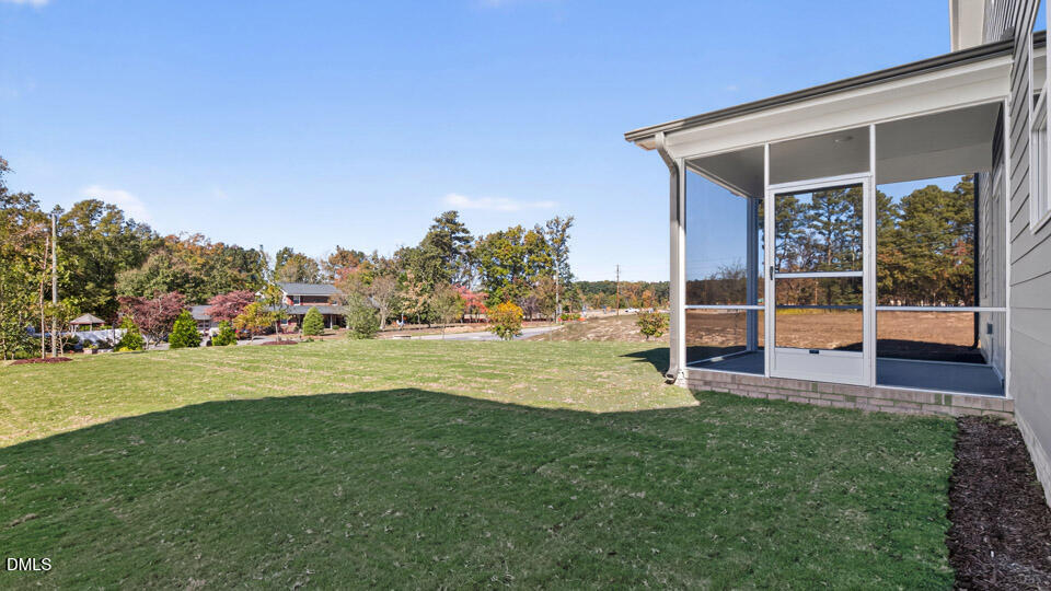 1532 Jasmine View Way Property Photo 34
