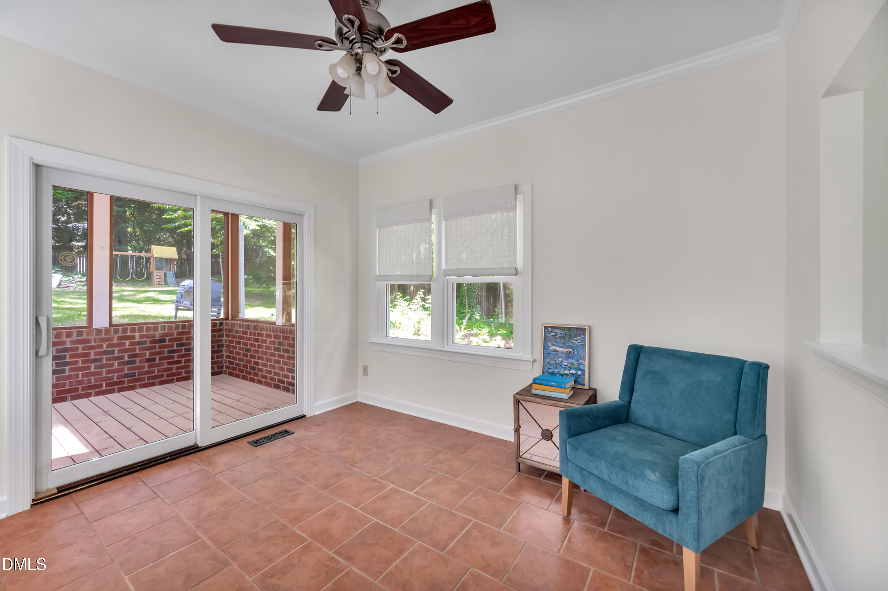 7500 Drayton Court Property Photo 8
