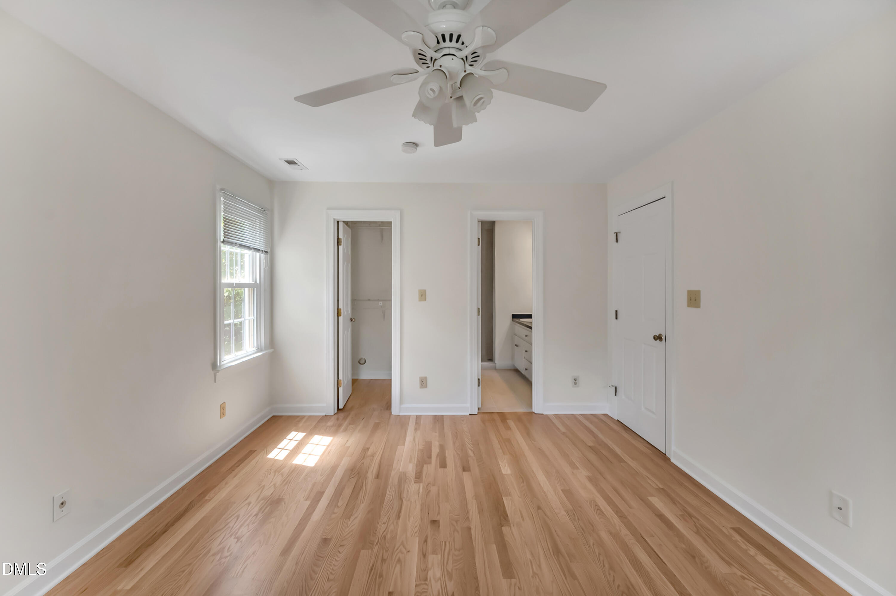 7500 Drayton Court Property Photo 12