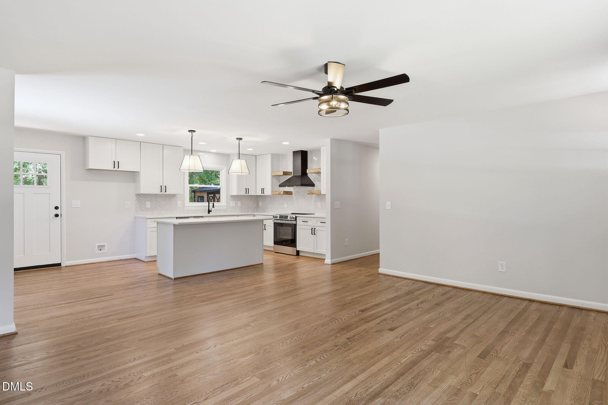 540 N Pine Street Property Photo 3