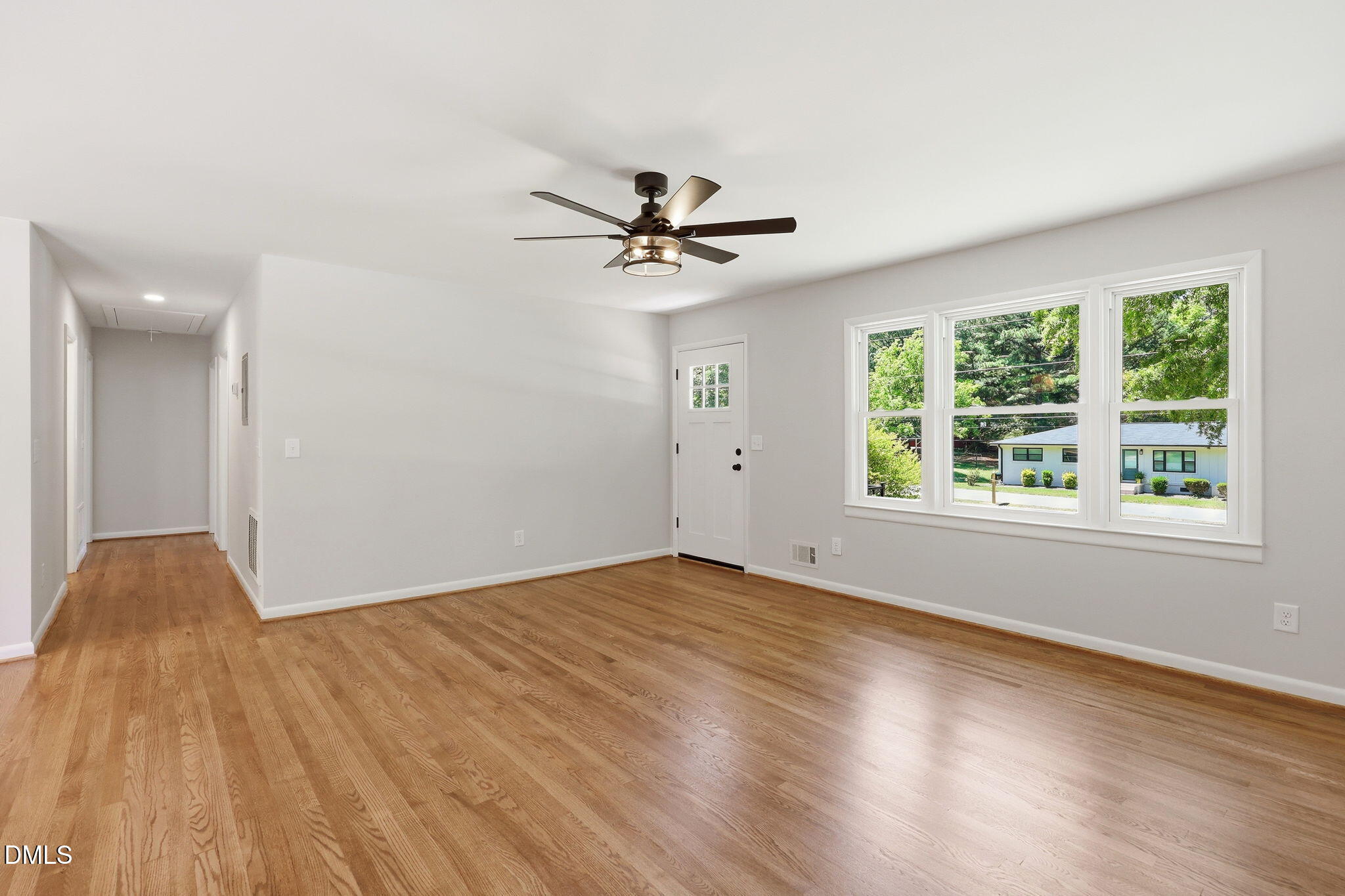 540 N Pine Street Property Photo 5