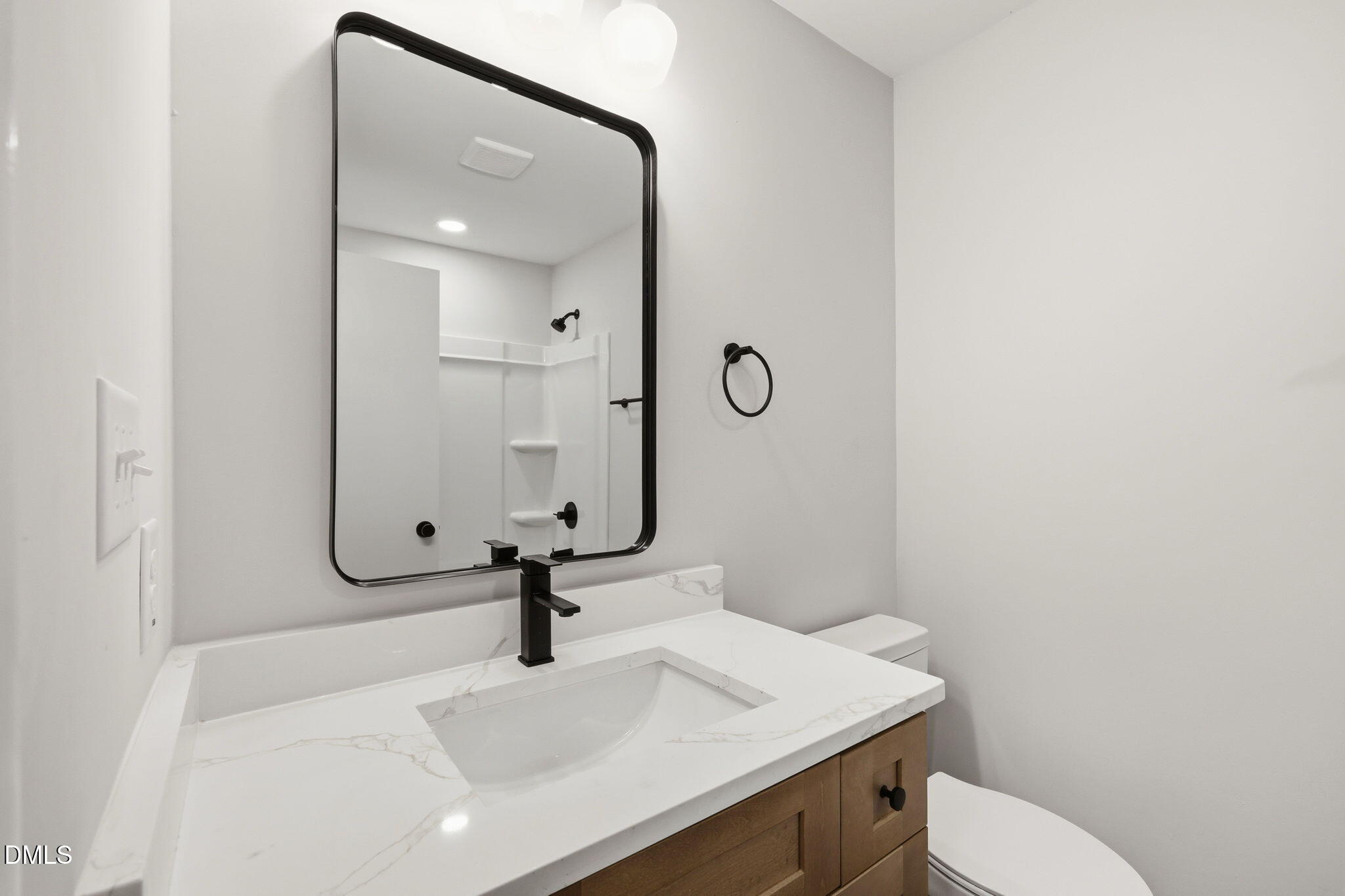 540 N Pine Street Property Photo 14