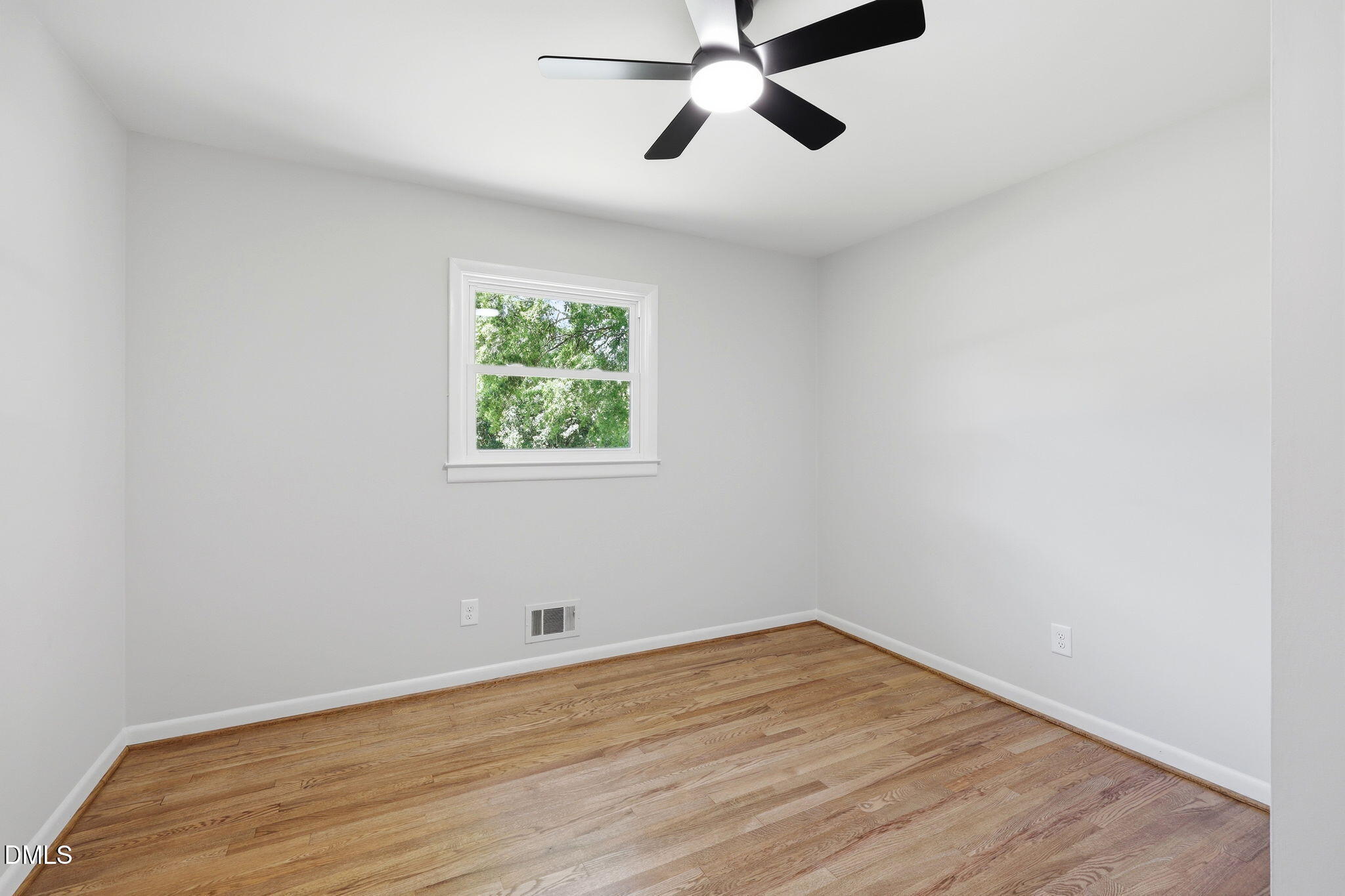 540 N Pine Street Property Photo 15