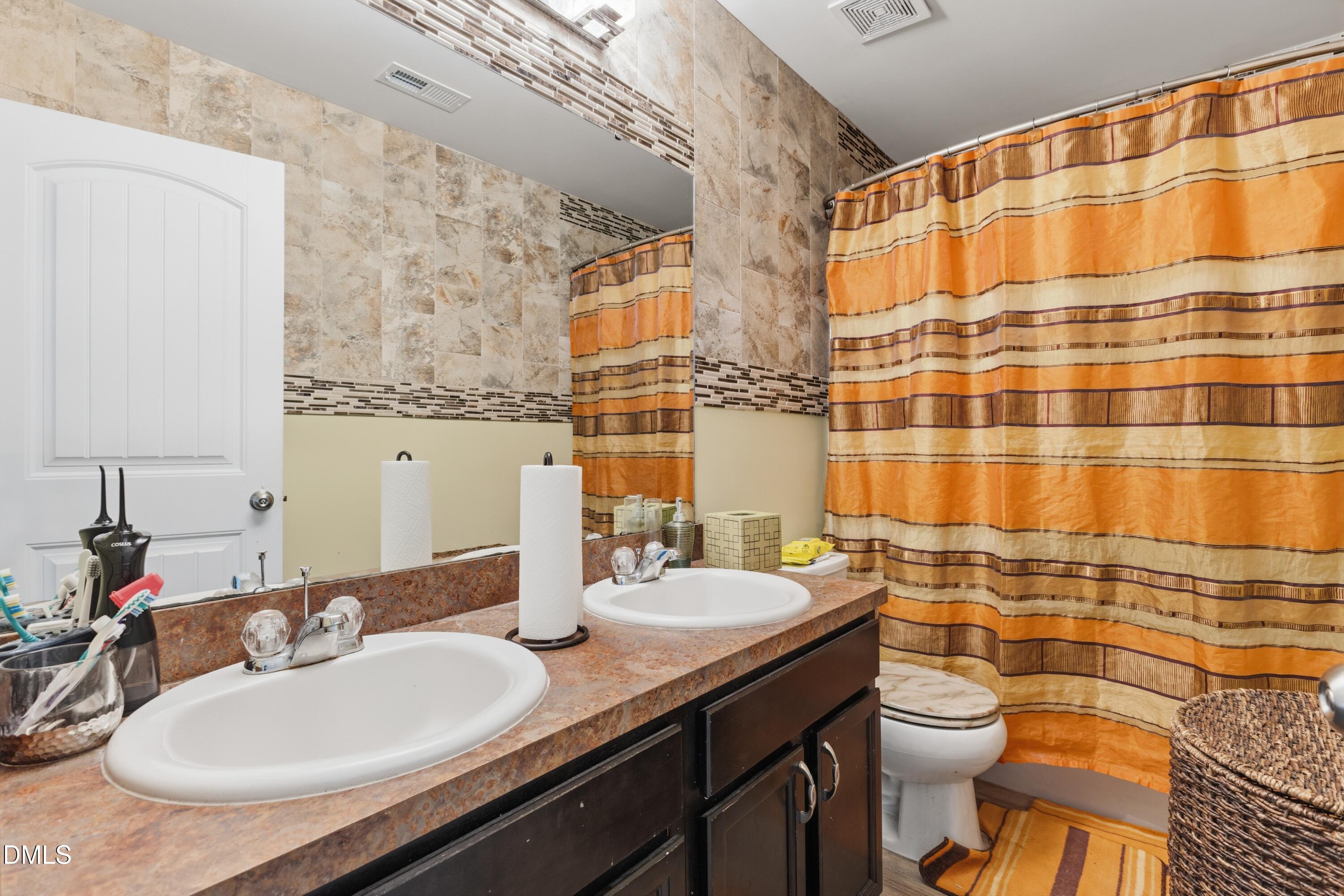 4349 Lyman Avenue Property Photo 22