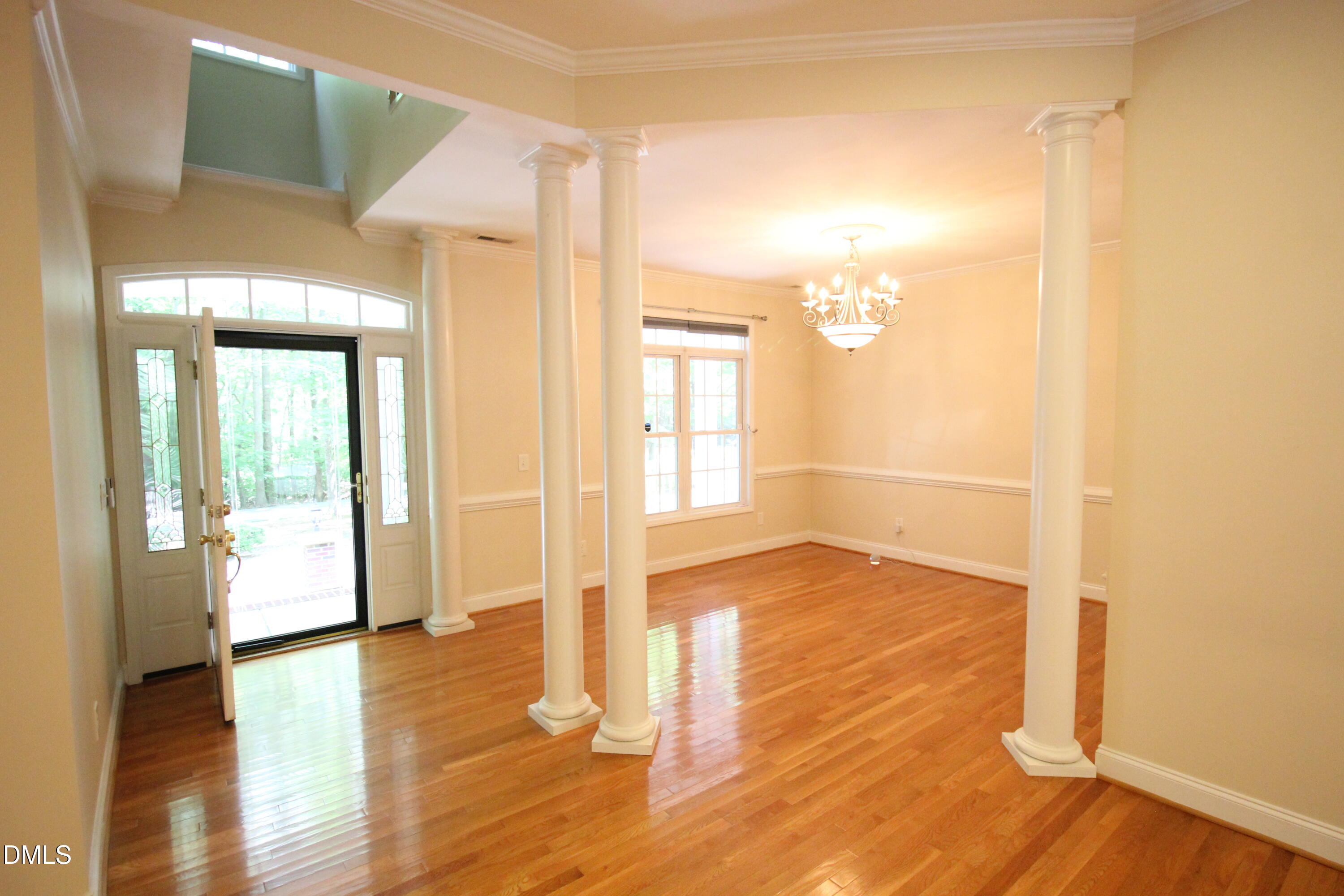 1102 Falling Stream Property Photo 19