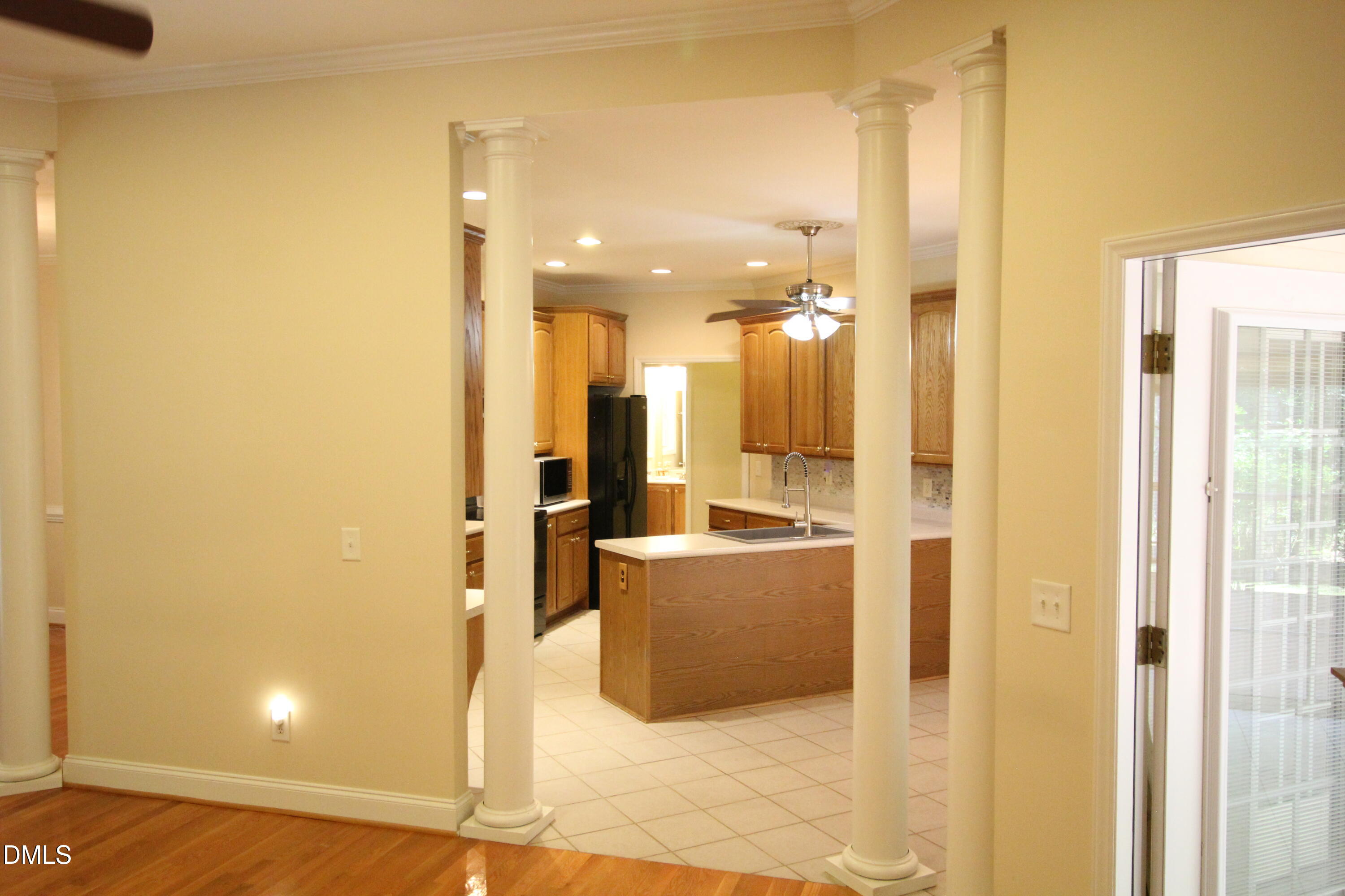 1102 Falling Stream Property Photo 20