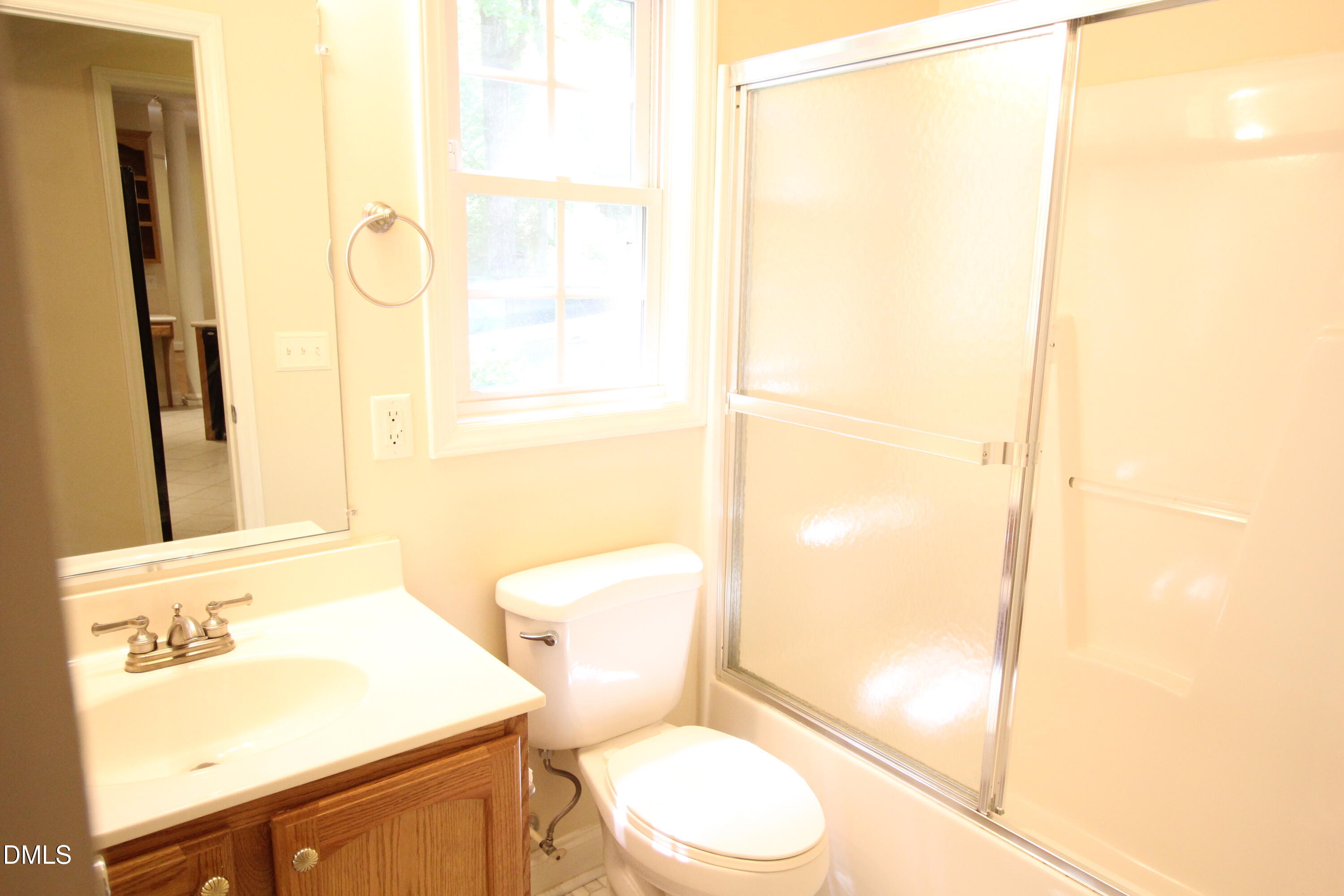 1102 Falling Stream Property Photo 27