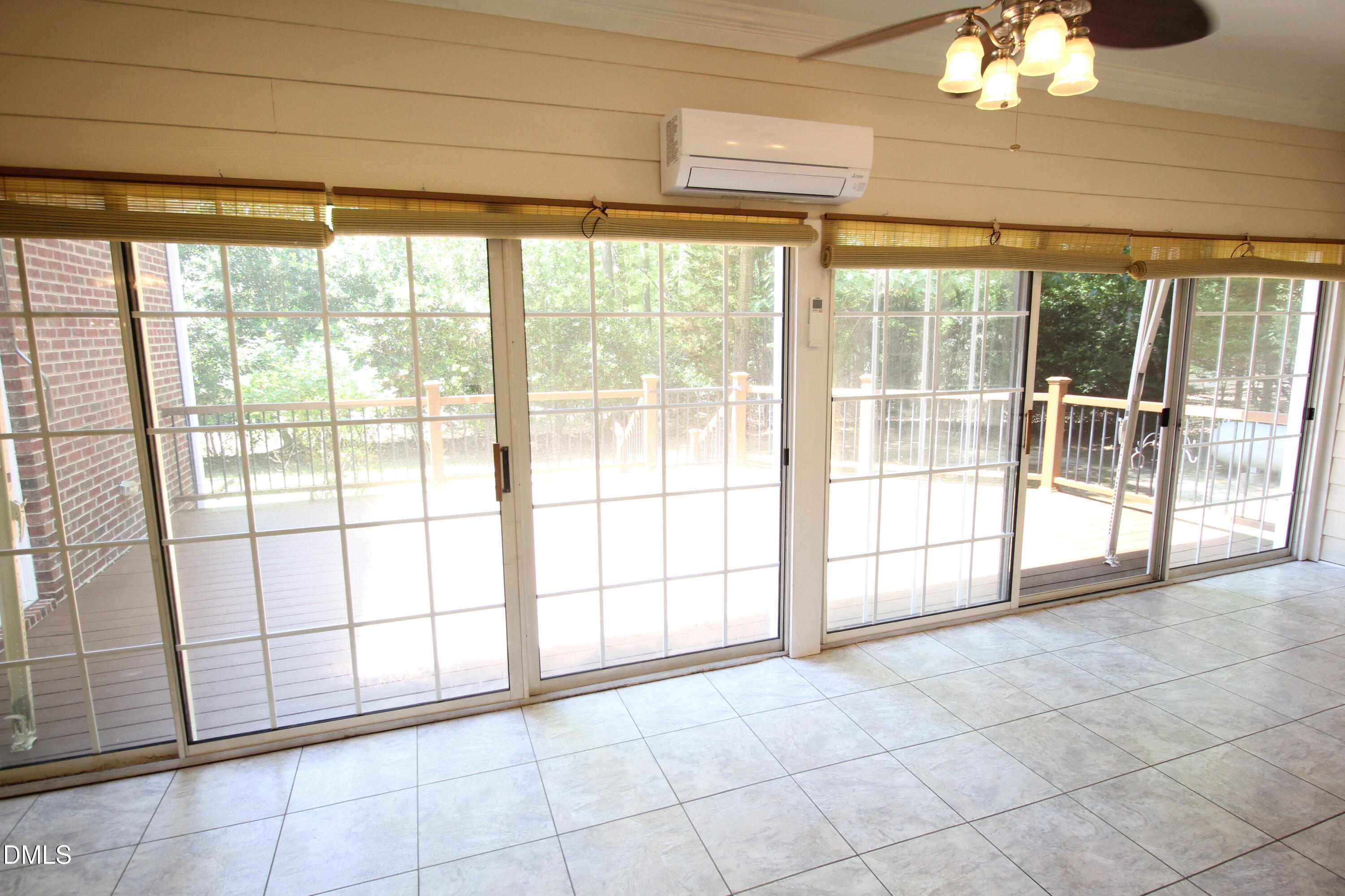 1102 Falling Stream Property Photo 33