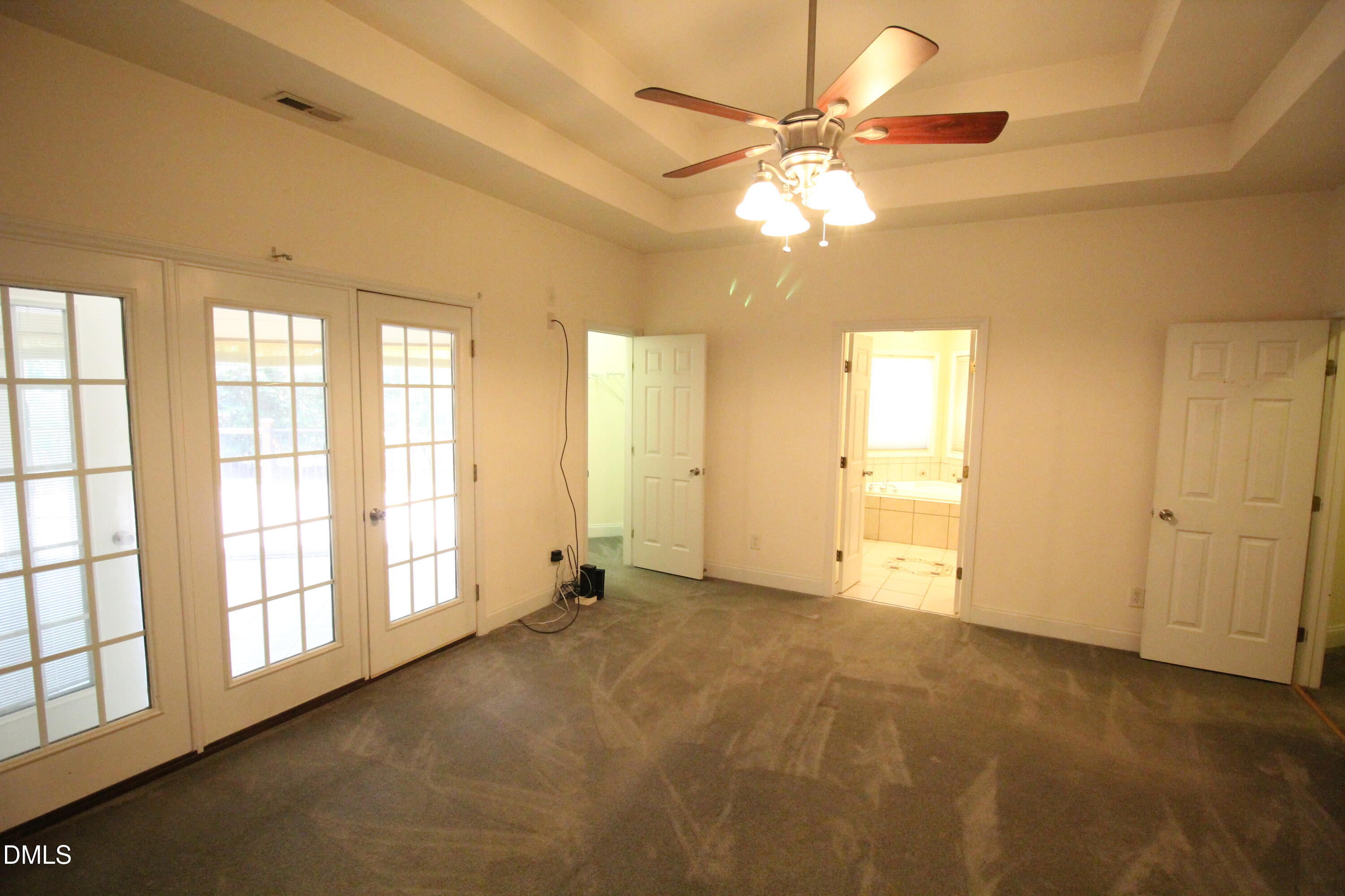 1102 Falling Stream Property Photo 40
