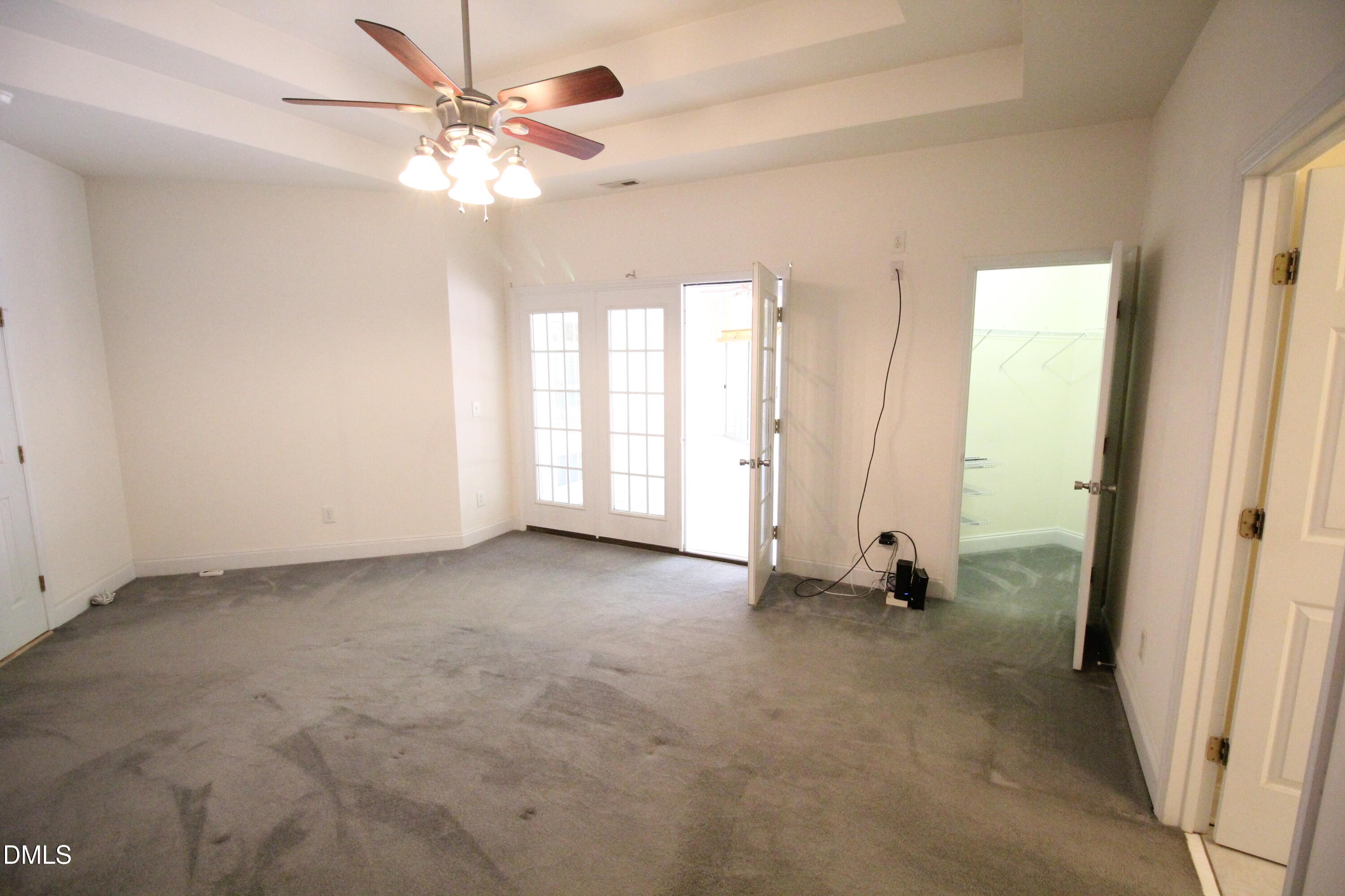 1102 Falling Stream Property Photo 41