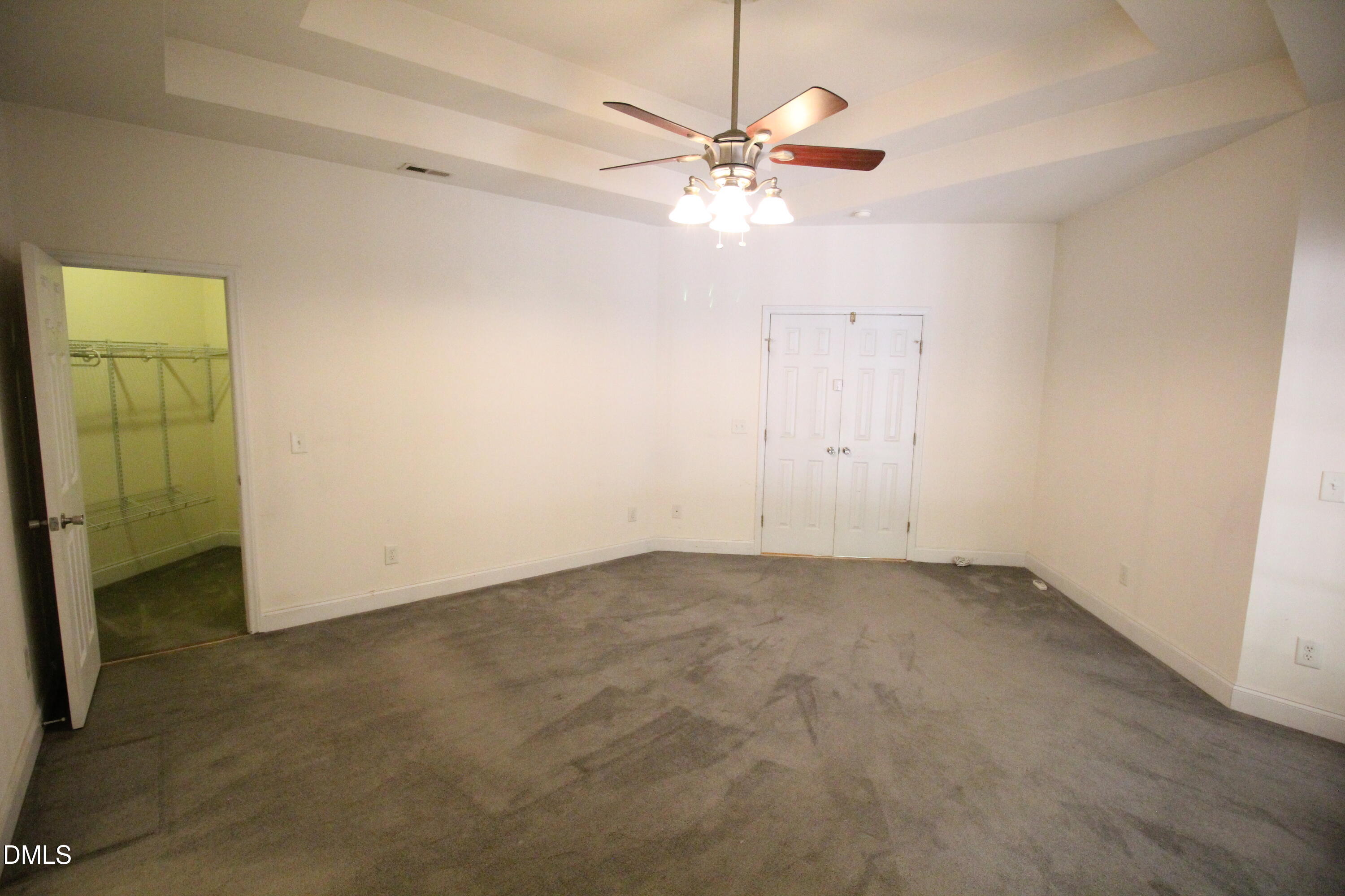 1102 Falling Stream Property Photo 43