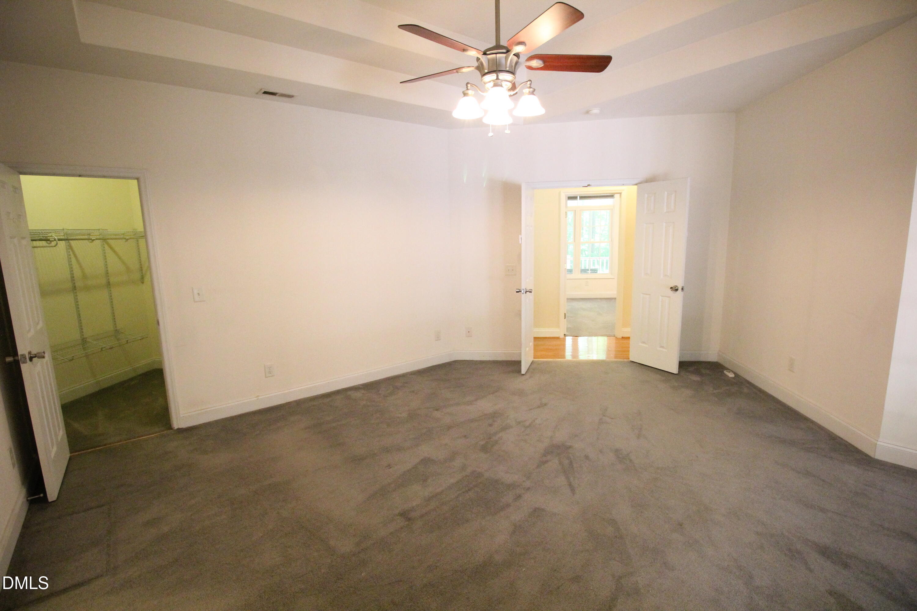 1102 Falling Stream Property Photo 44