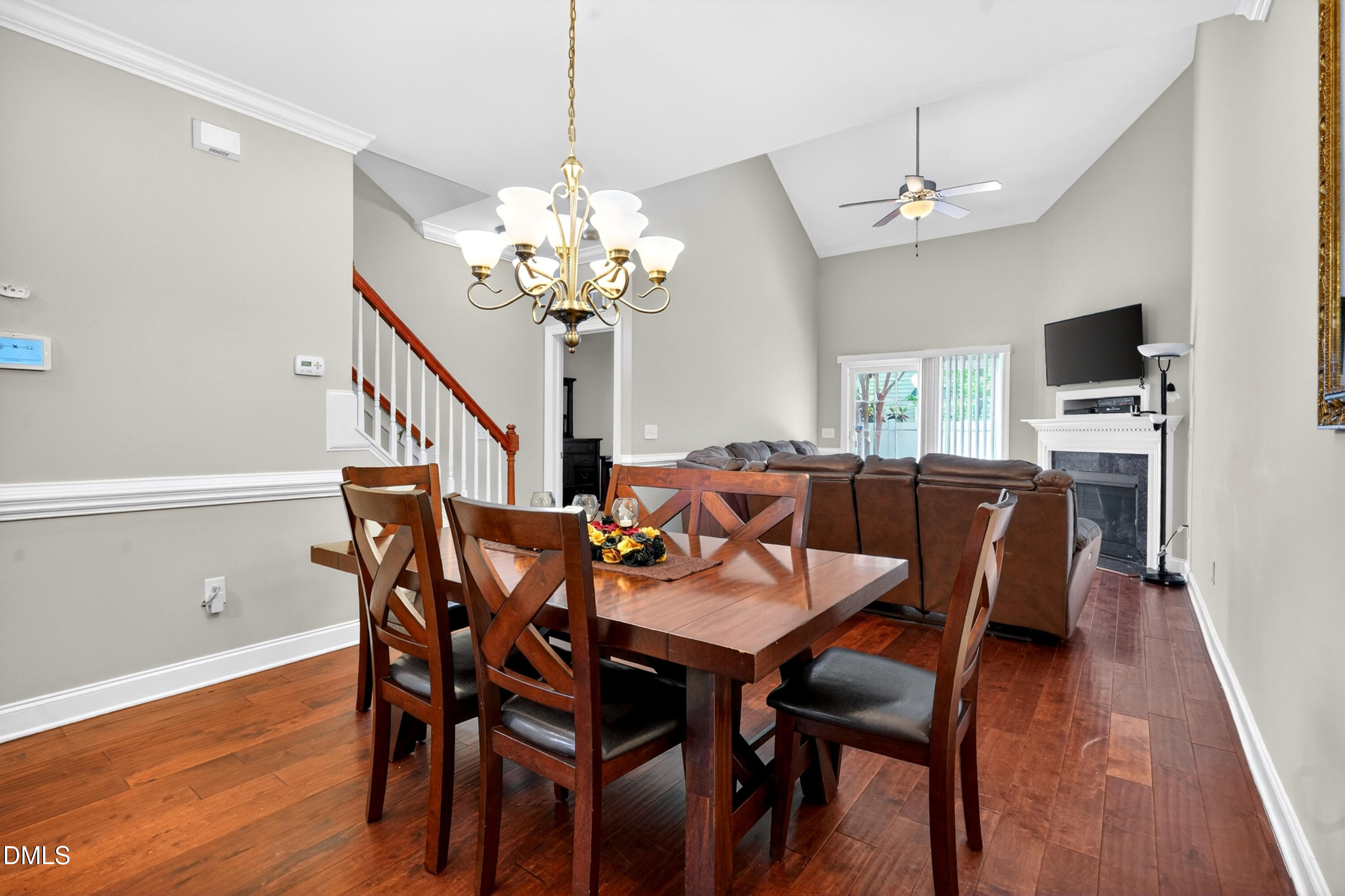 1061 Monmouth Loop Property Photo 12