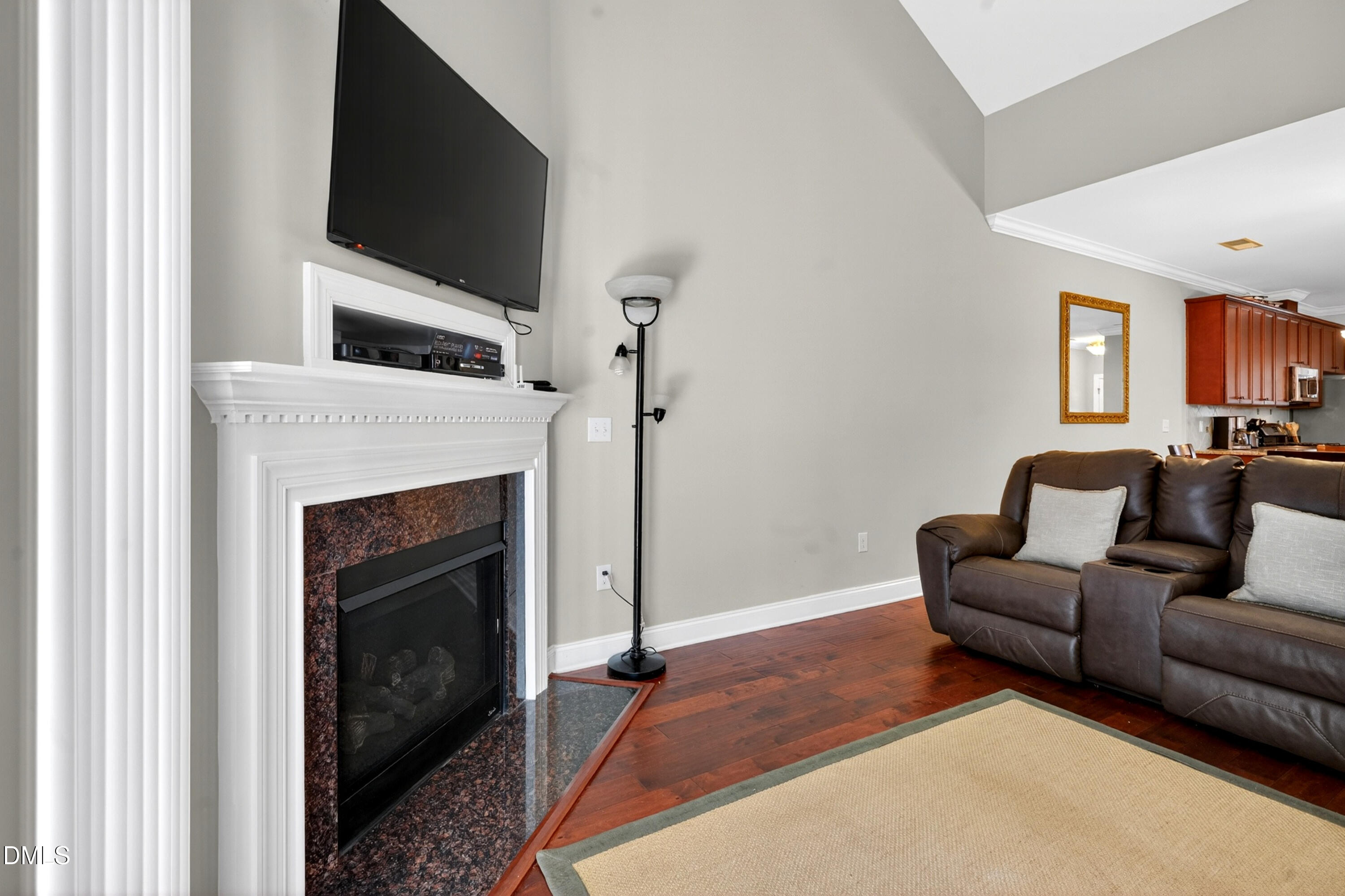 1061 Monmouth Loop Property Photo 15