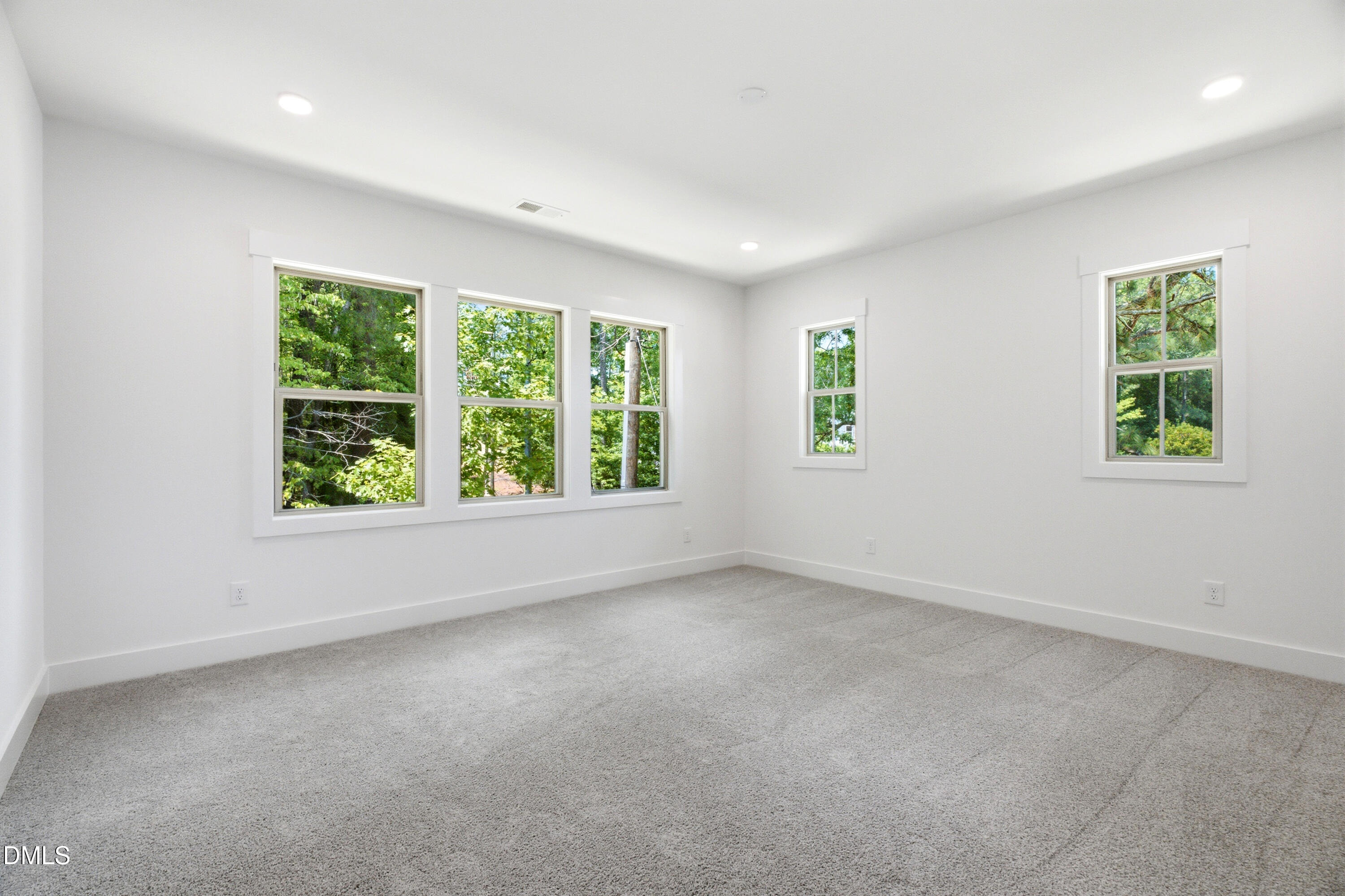 700 Mildred Oaks Court Property Photo 14