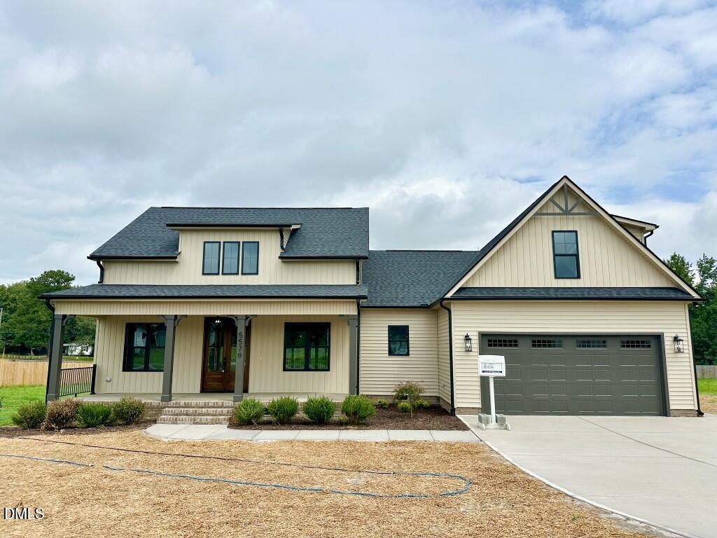 5570 Martys Court Property Photo 1