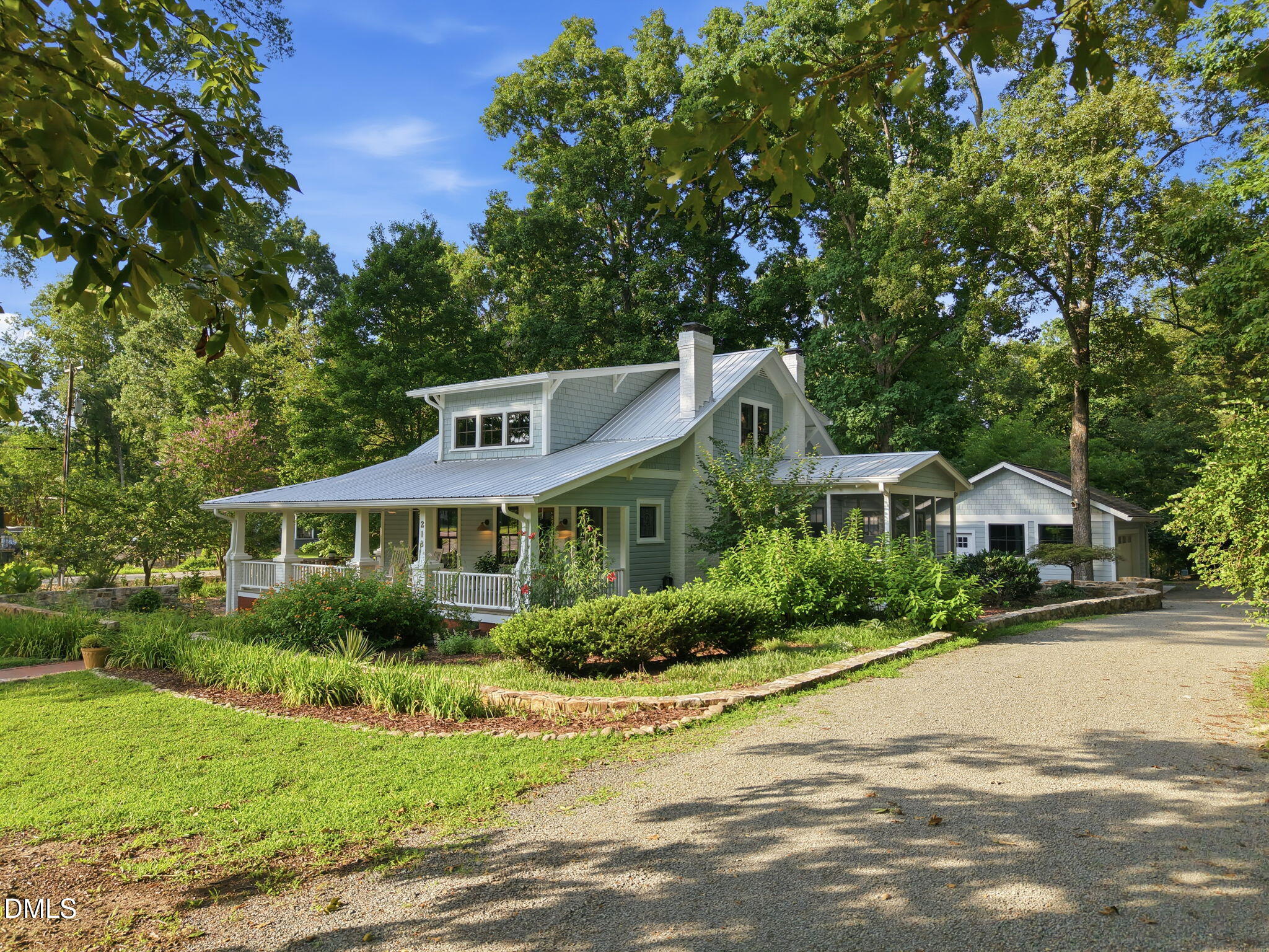 218 Hillsborough Road Property Photo 1