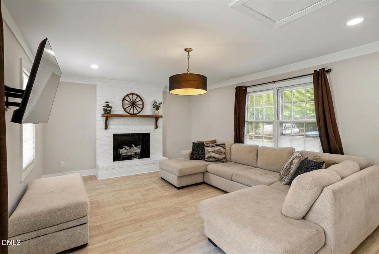 5317 Ten Ten Road Property Photo 12