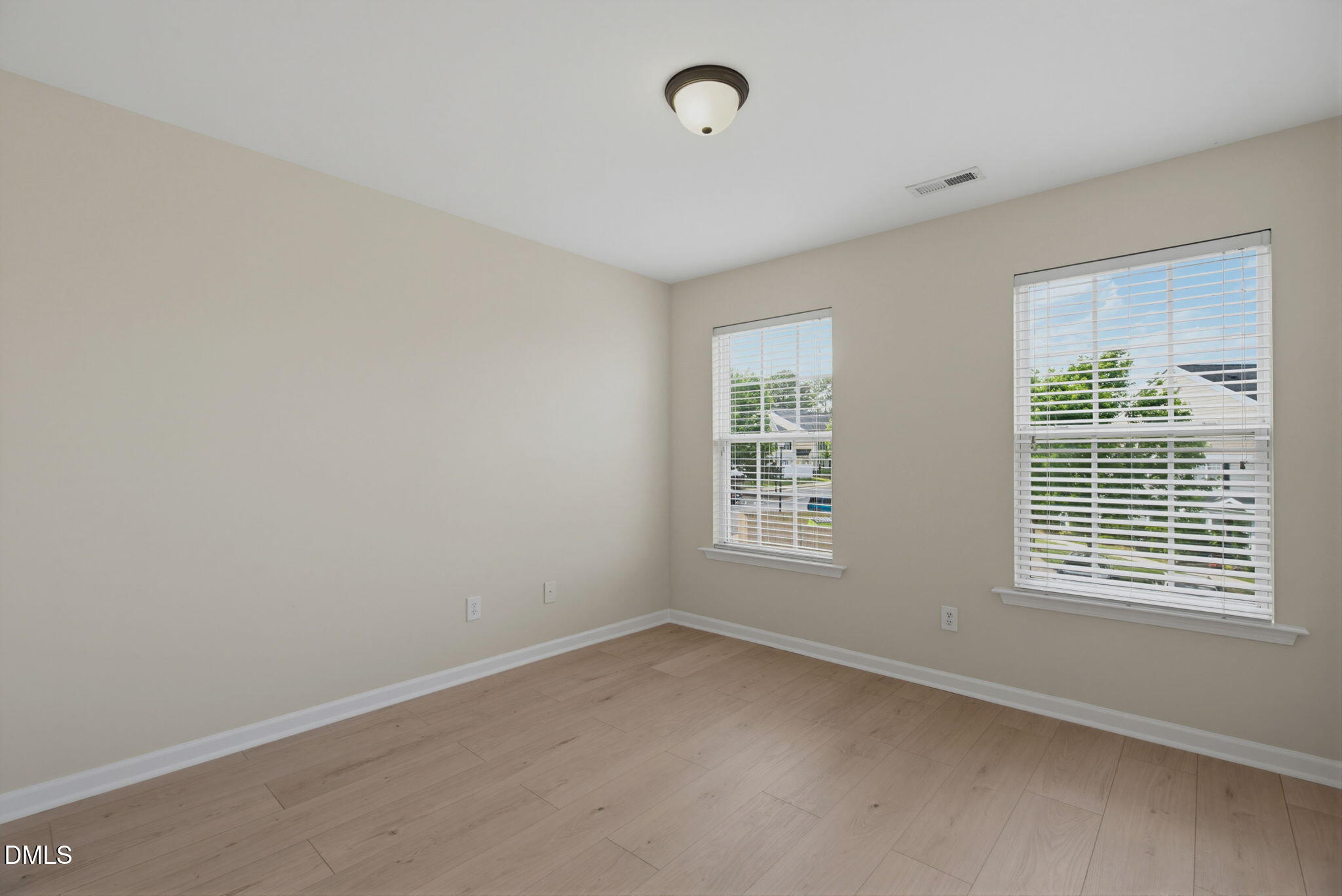 1322 Legacy Greene Avenue Property Photo 25