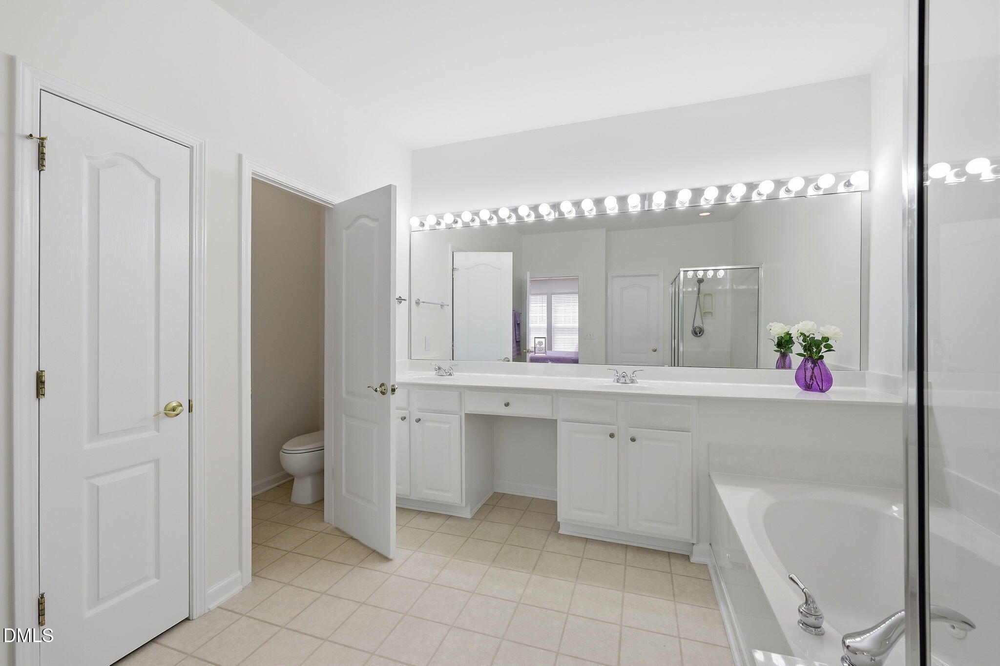 7712 Cloudview Lane Property Photo 17