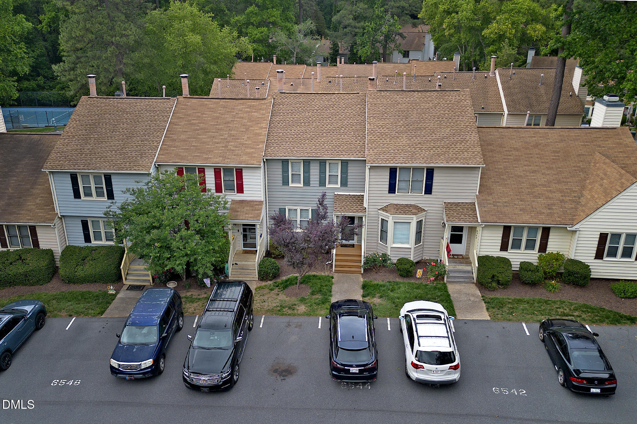 6544 English Oaks Drive Property Photo 2