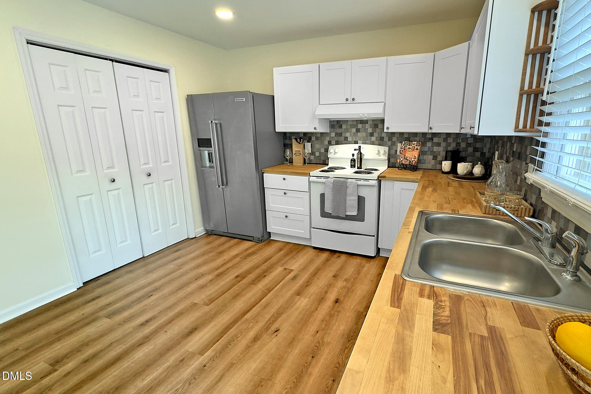 6544 English Oaks Drive Property Photo 13