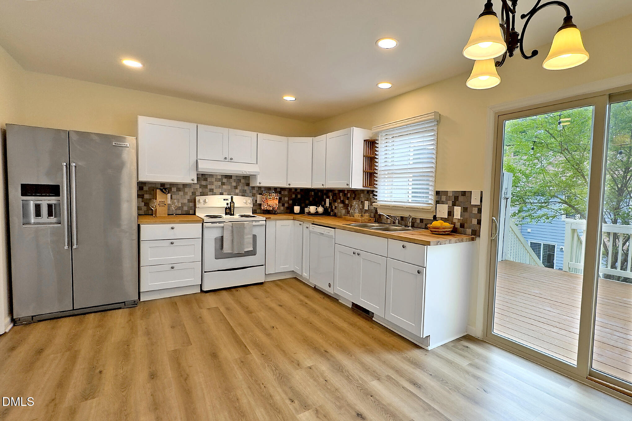 6544 English Oaks Drive Property Photo 14
