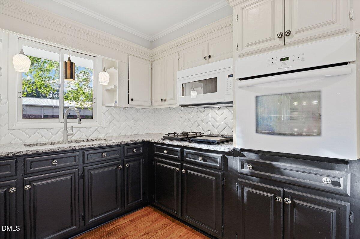 1105 S Vermont Street Property Photo 11