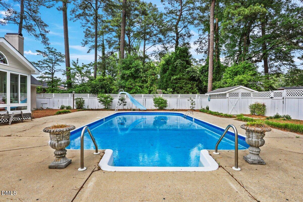 1105 S Vermont Street Property Photo 24