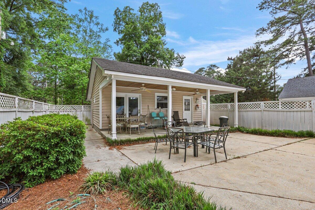 1105 S Vermont Street Property Photo 25