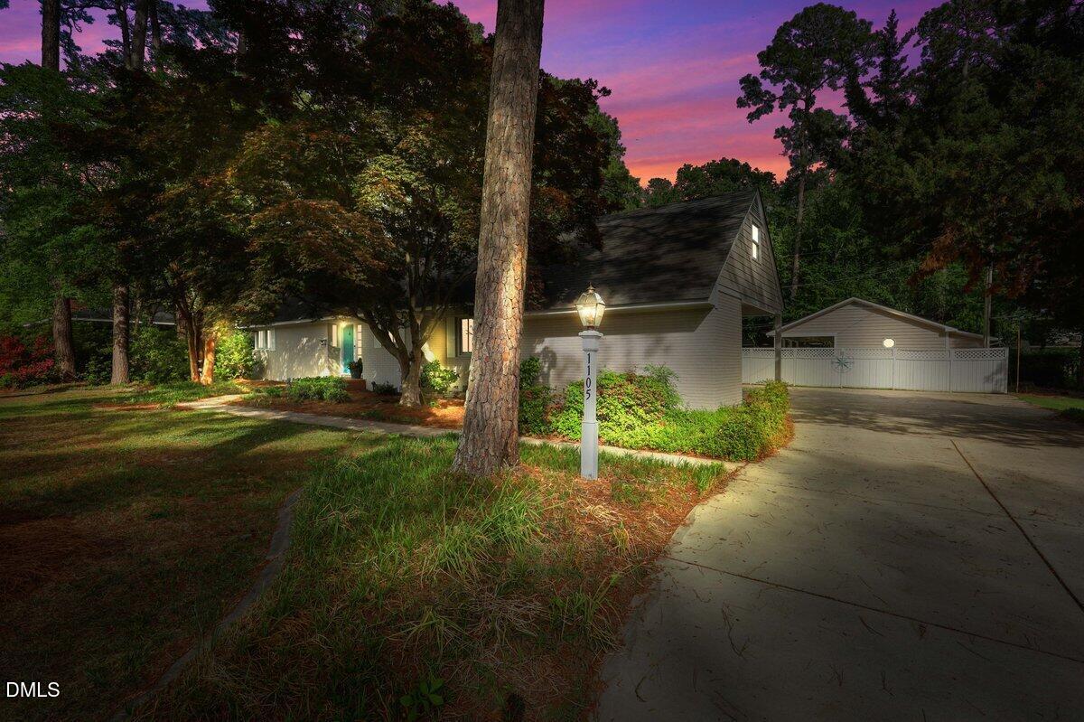 1105 S Vermont Street Property Photo 34