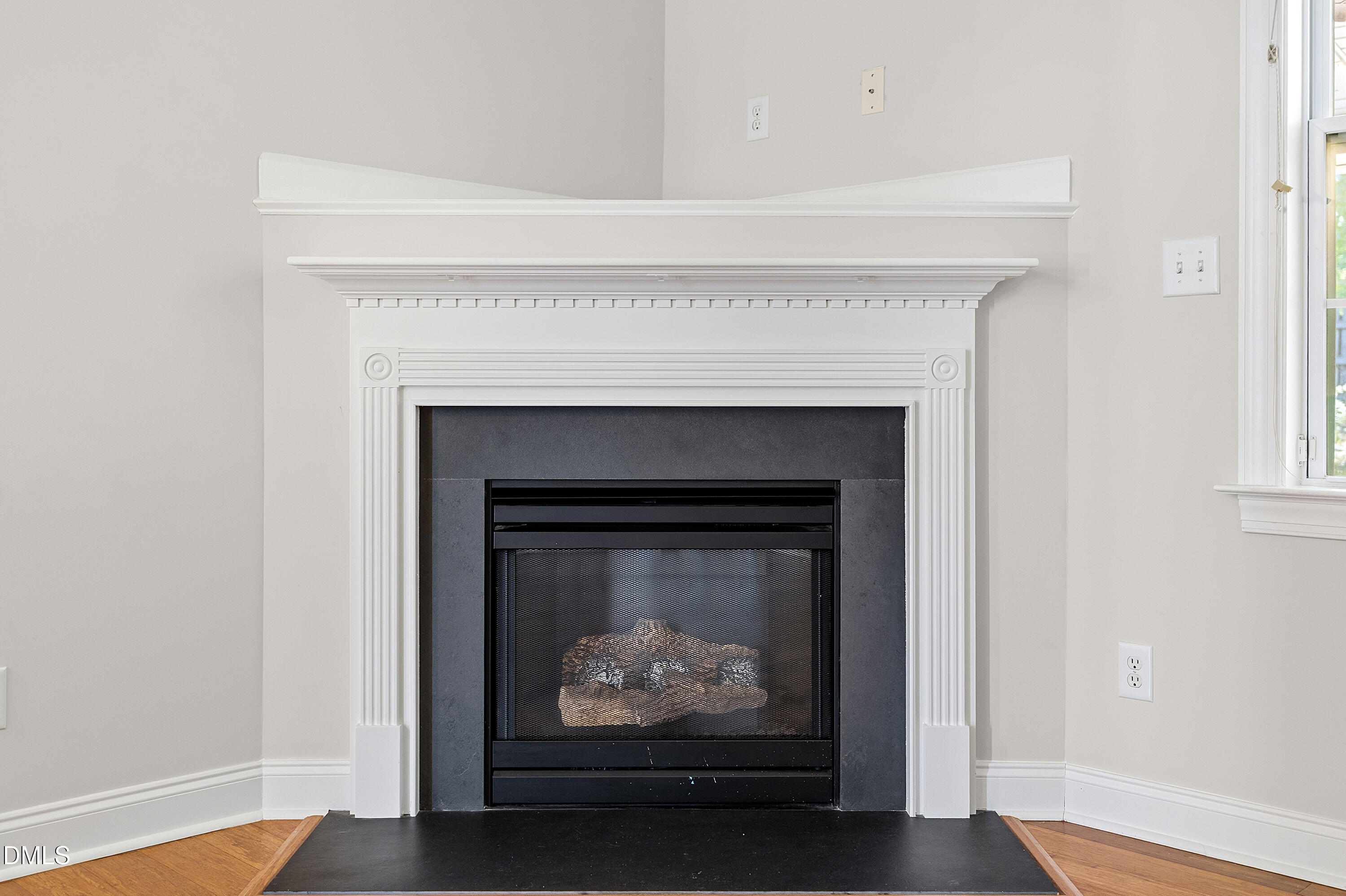 405 Braxcarr Street Property Photo 13