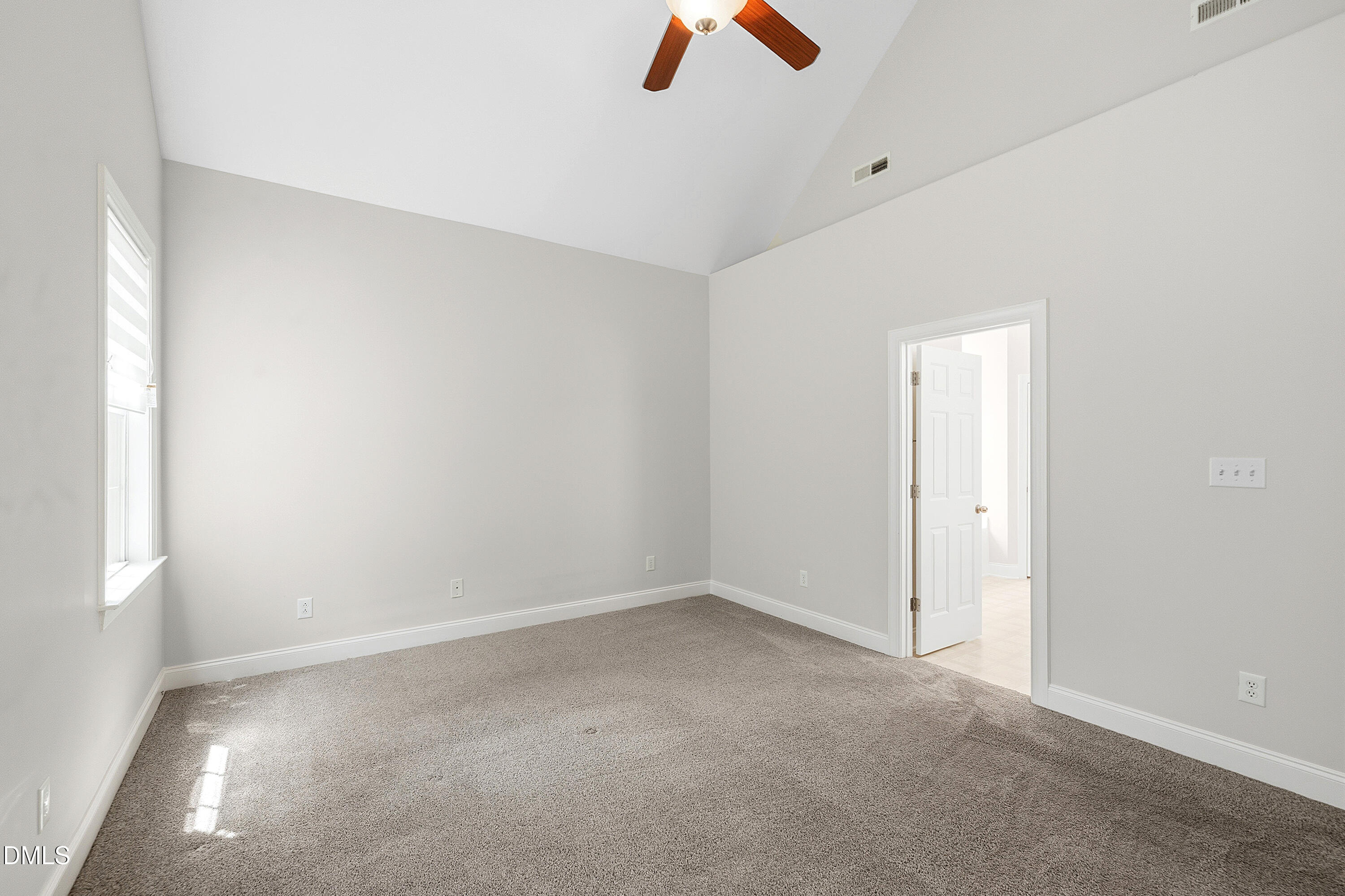 405 Braxcarr Street Property Photo 28