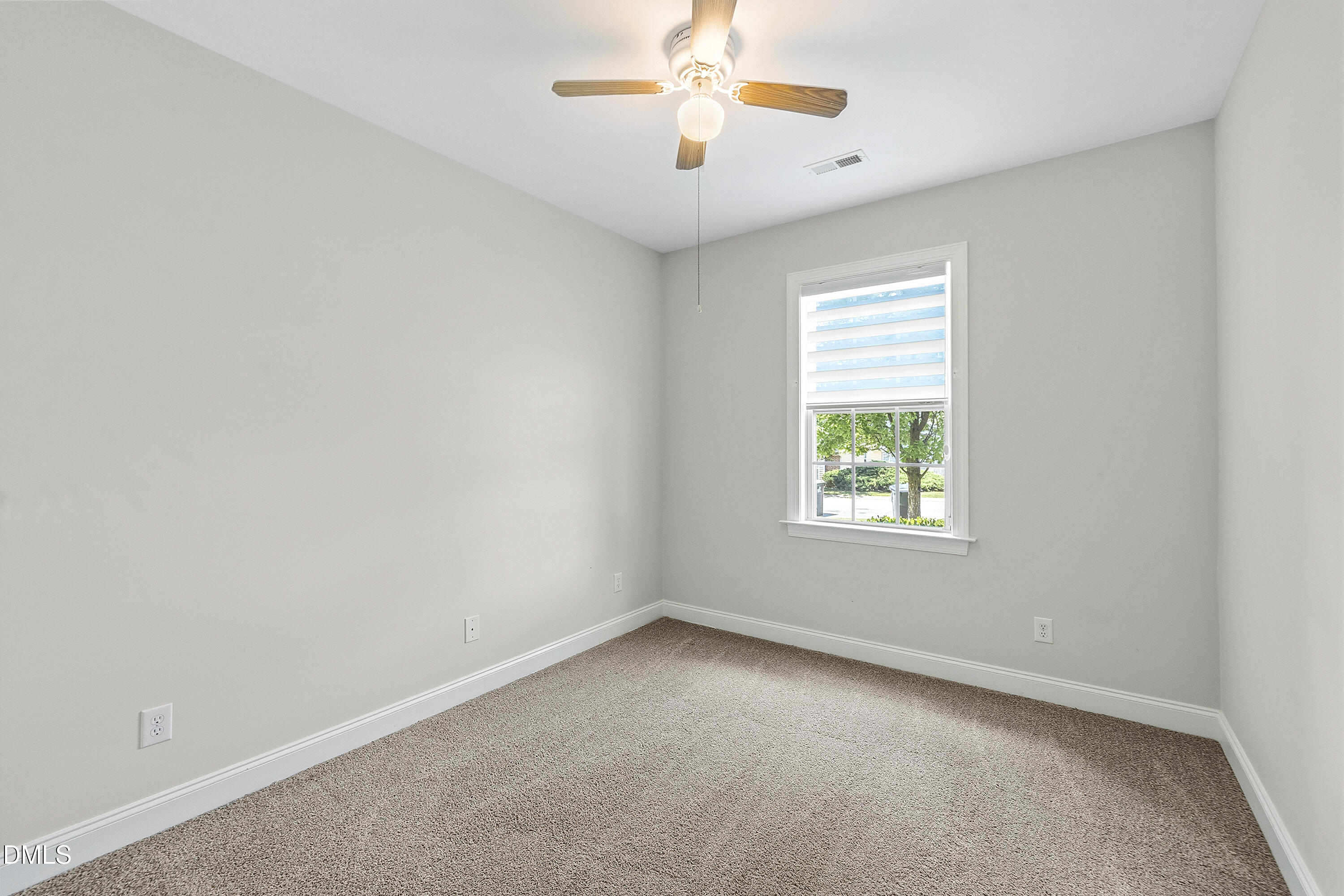 405 Braxcarr Street Property Photo 36