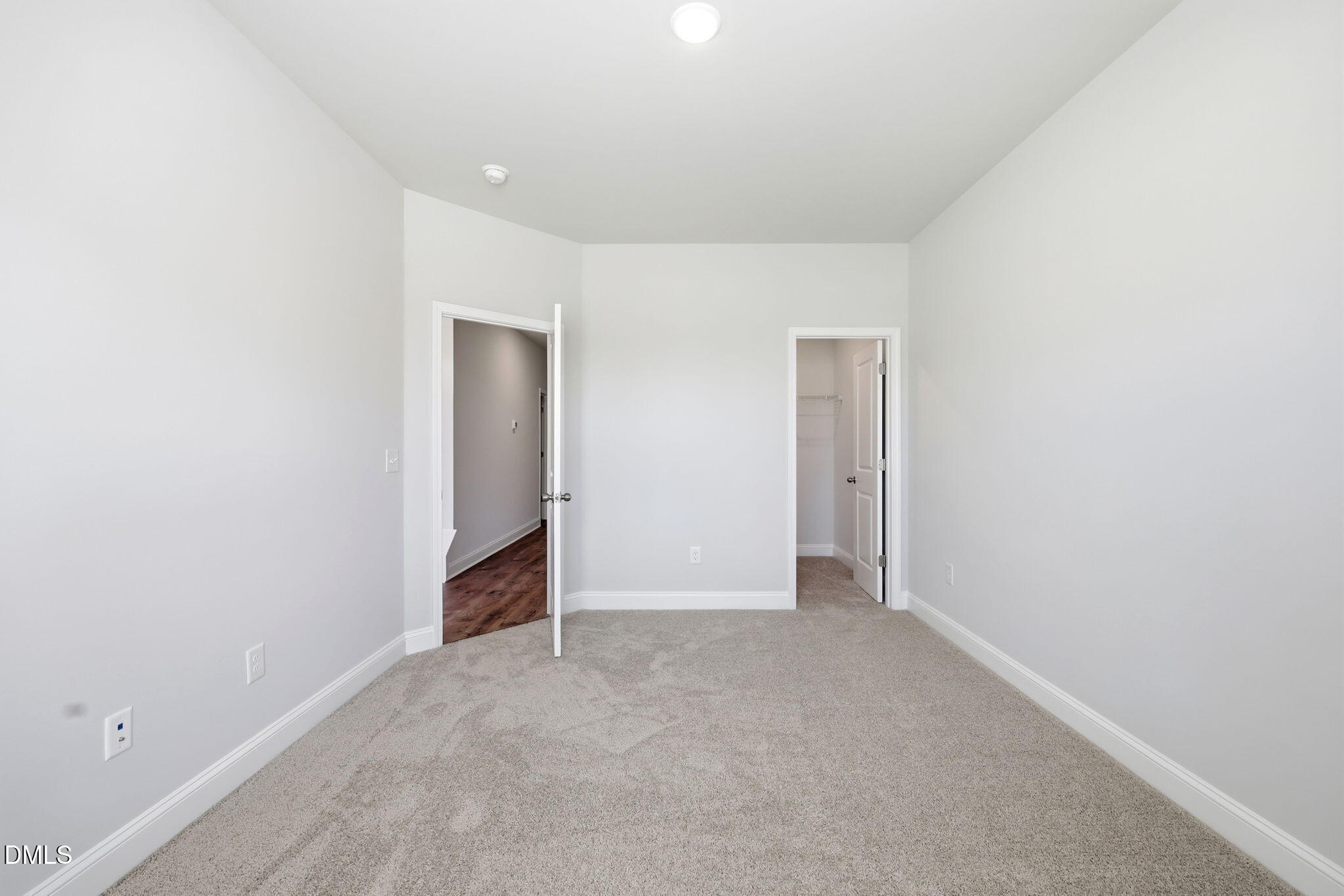 507 Gateway Townes Boulevard Property Photo 12