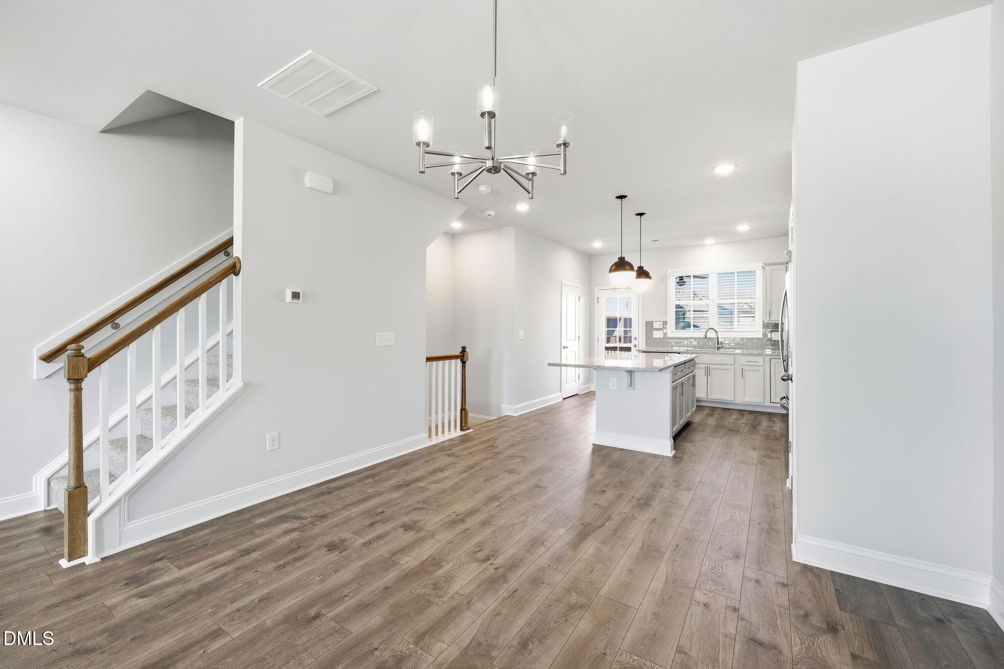507 Gateway Townes Boulevard Property Photo 28