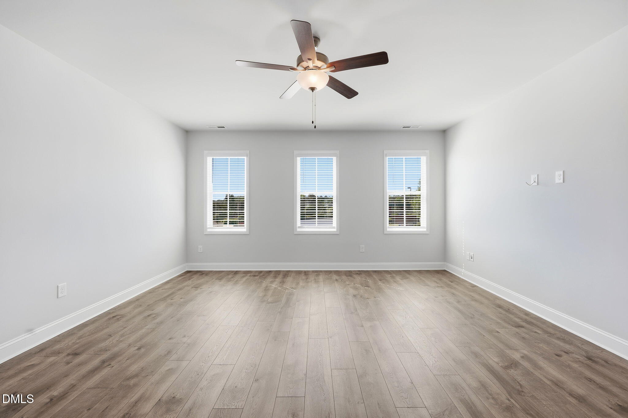 507 Gateway Townes Boulevard Property Photo 33