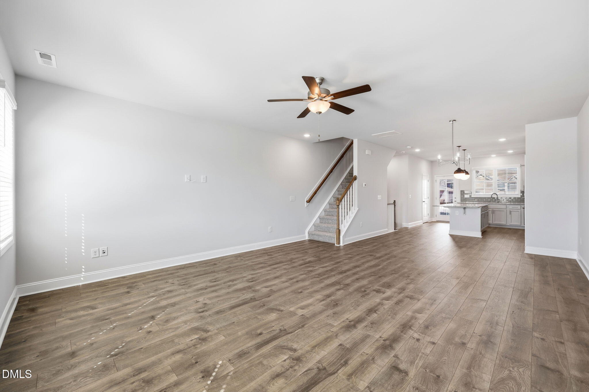 507 Gateway Townes Boulevard Property Photo 34