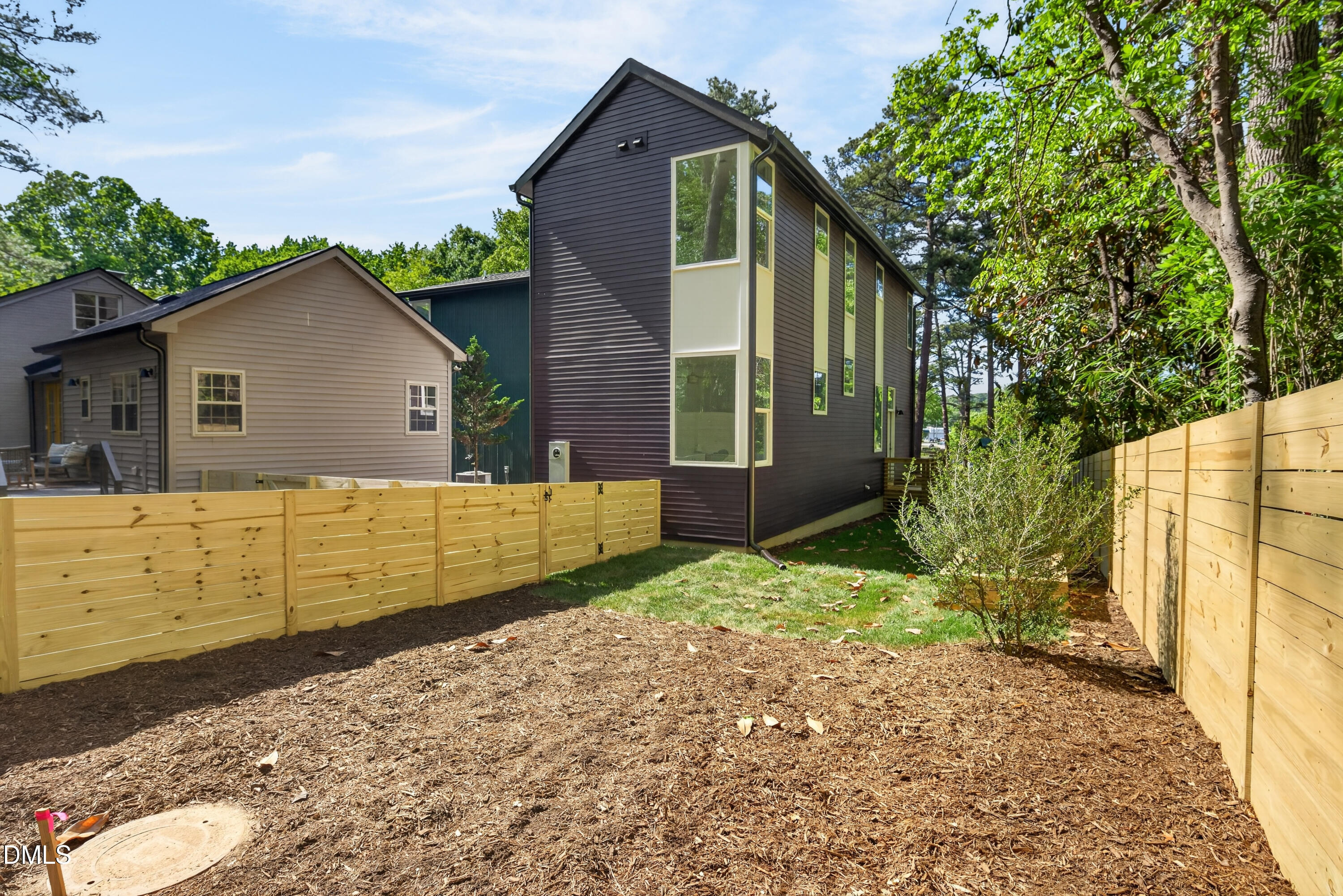 1905 Wagoner Street Property Photo 25
