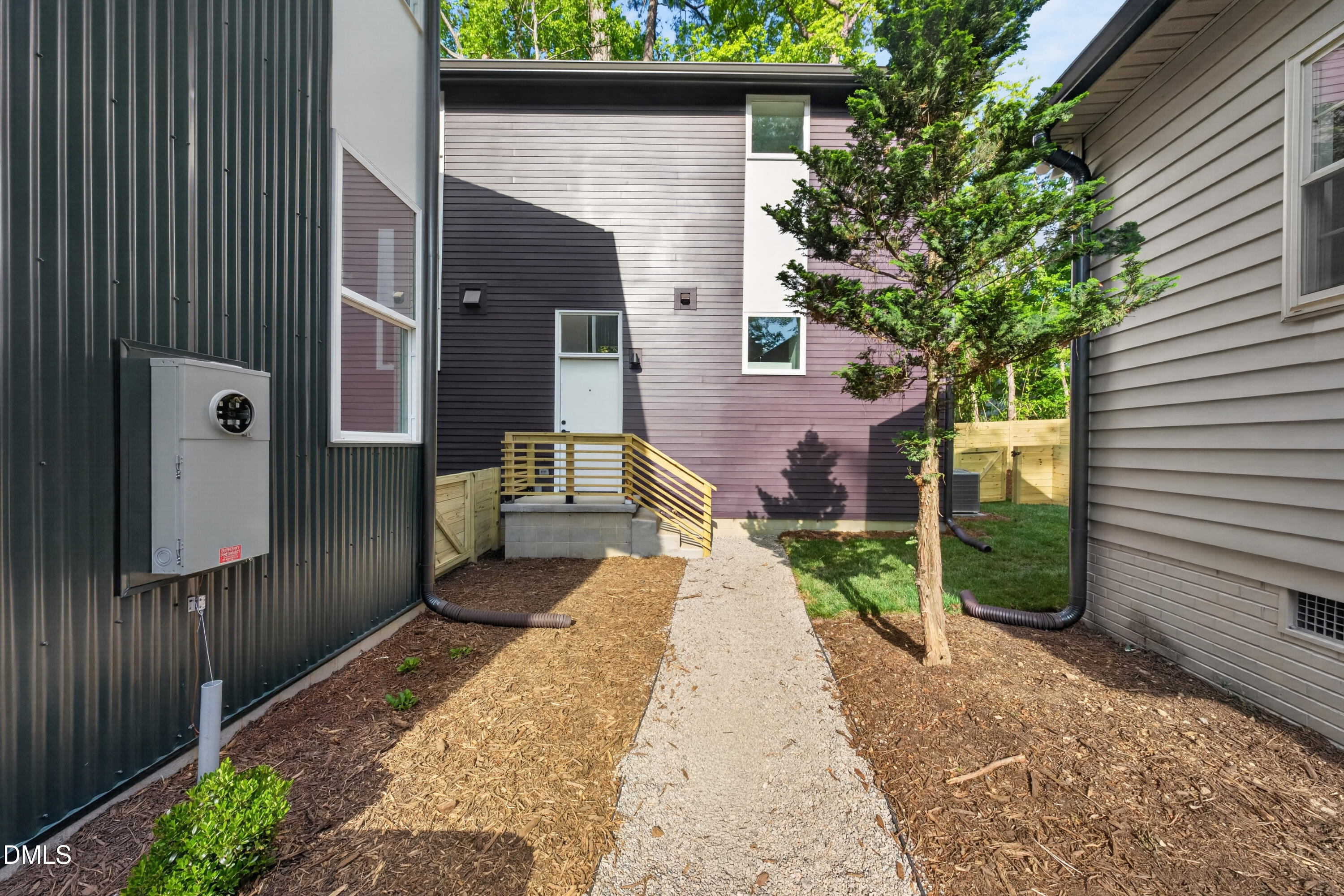 1905 Wagoner Street Property Photo 26
