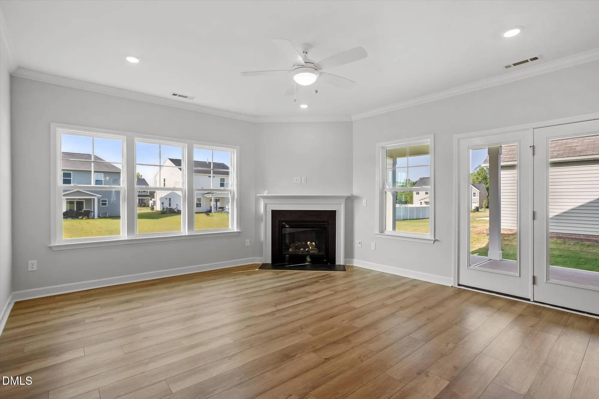85 Moon Flower Walk Property Photo 9