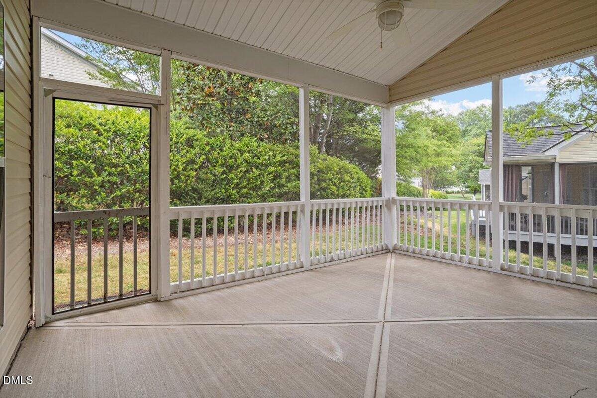 3005 Heritage Pines Drive Property Photo 8