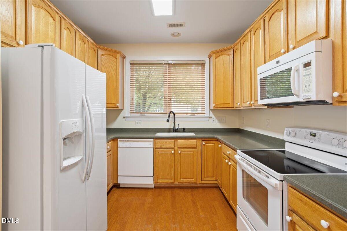 3005 Heritage Pines Drive Property Photo 16