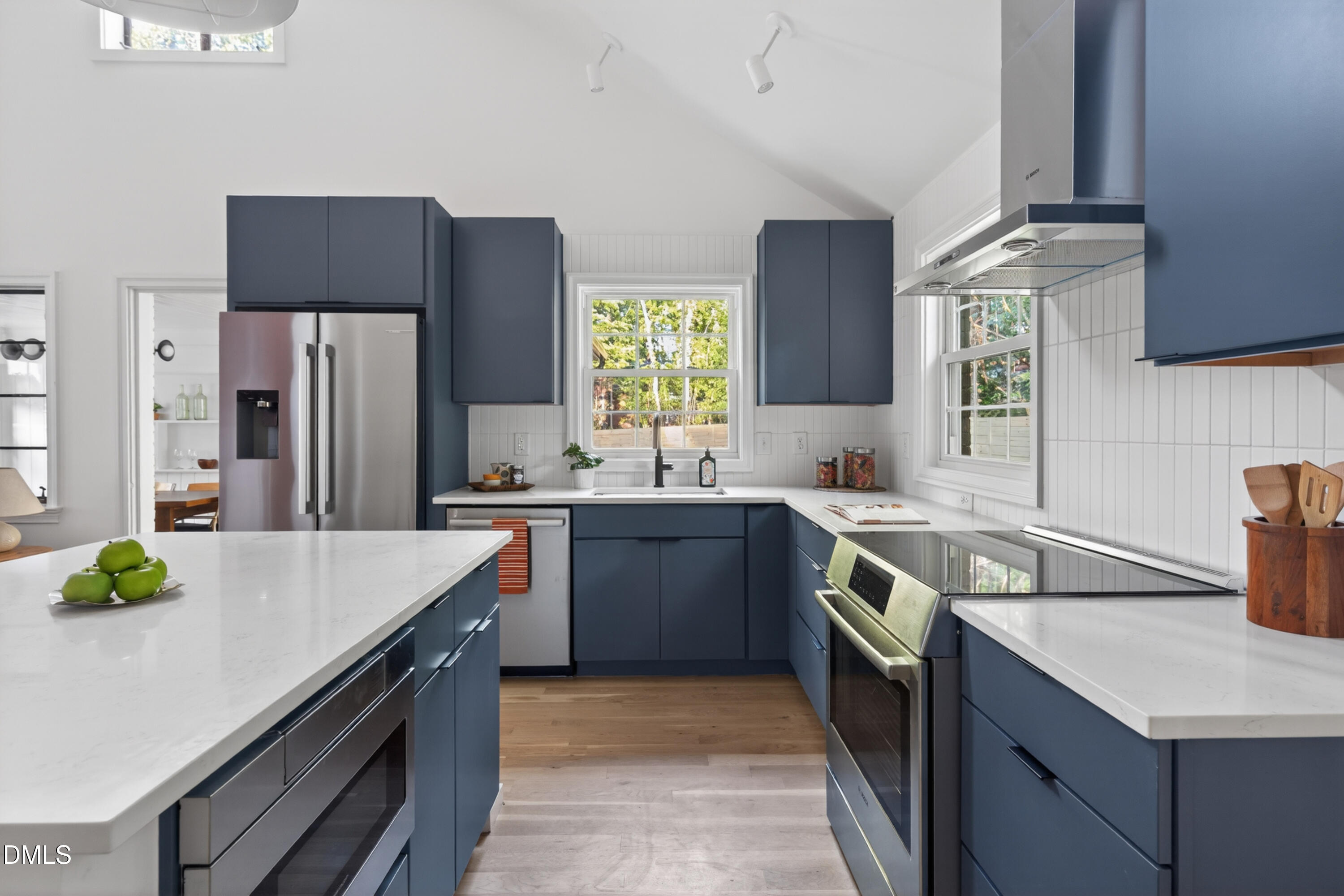 1806 Maryland Avenue Property Photo 14